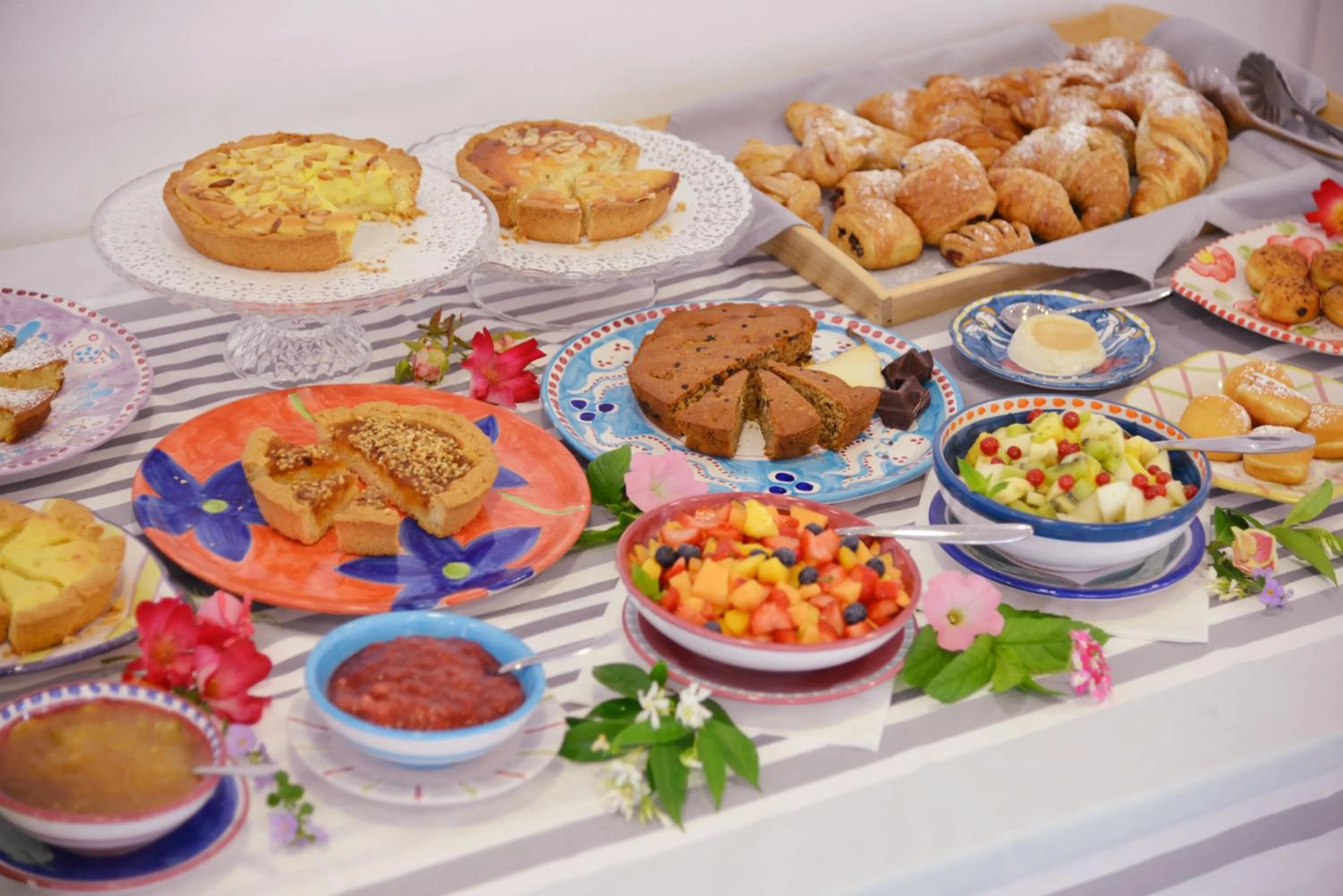 Lounge or bar in Maree Hotel