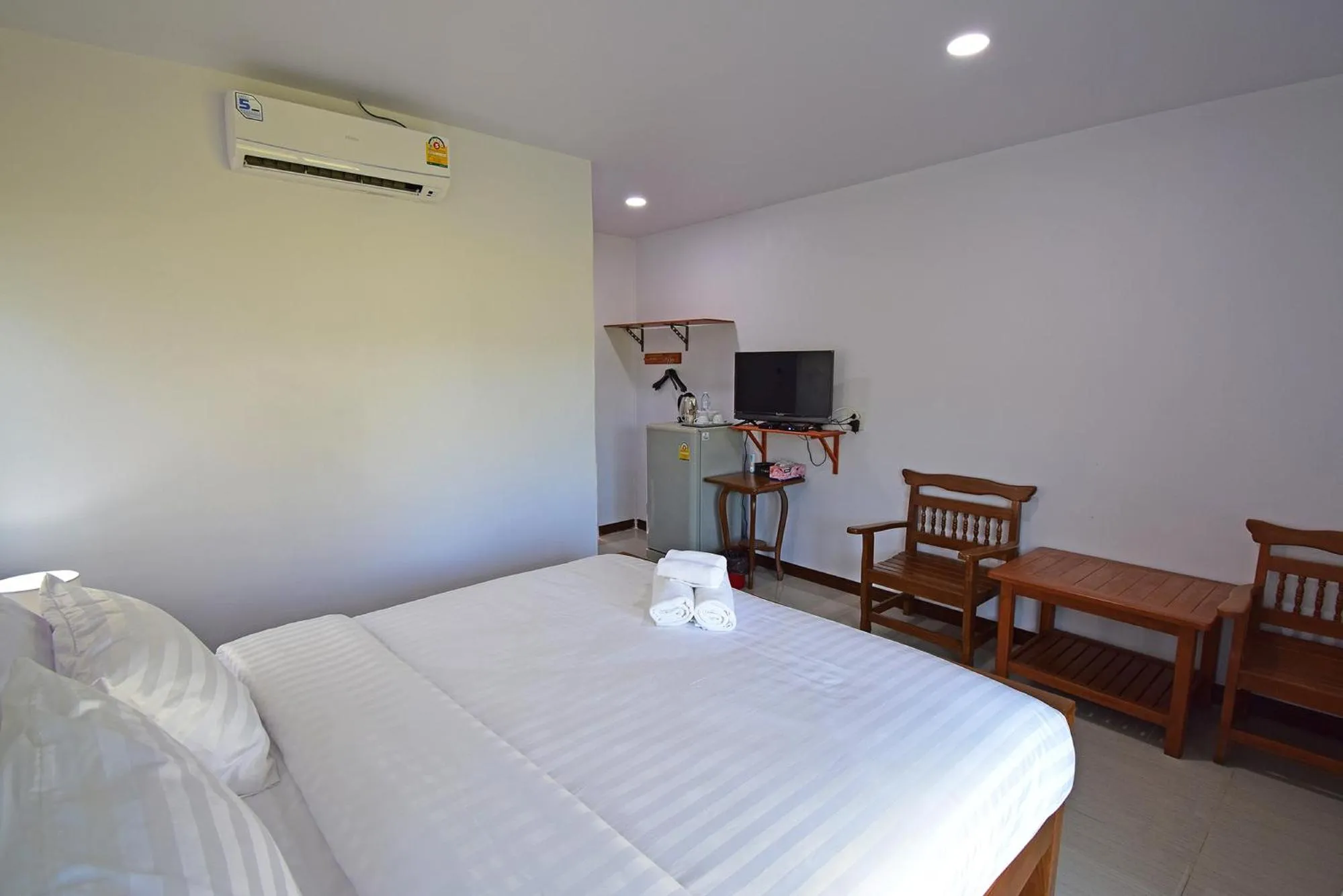 Bed in Anissa Resort Koh Yao Yai