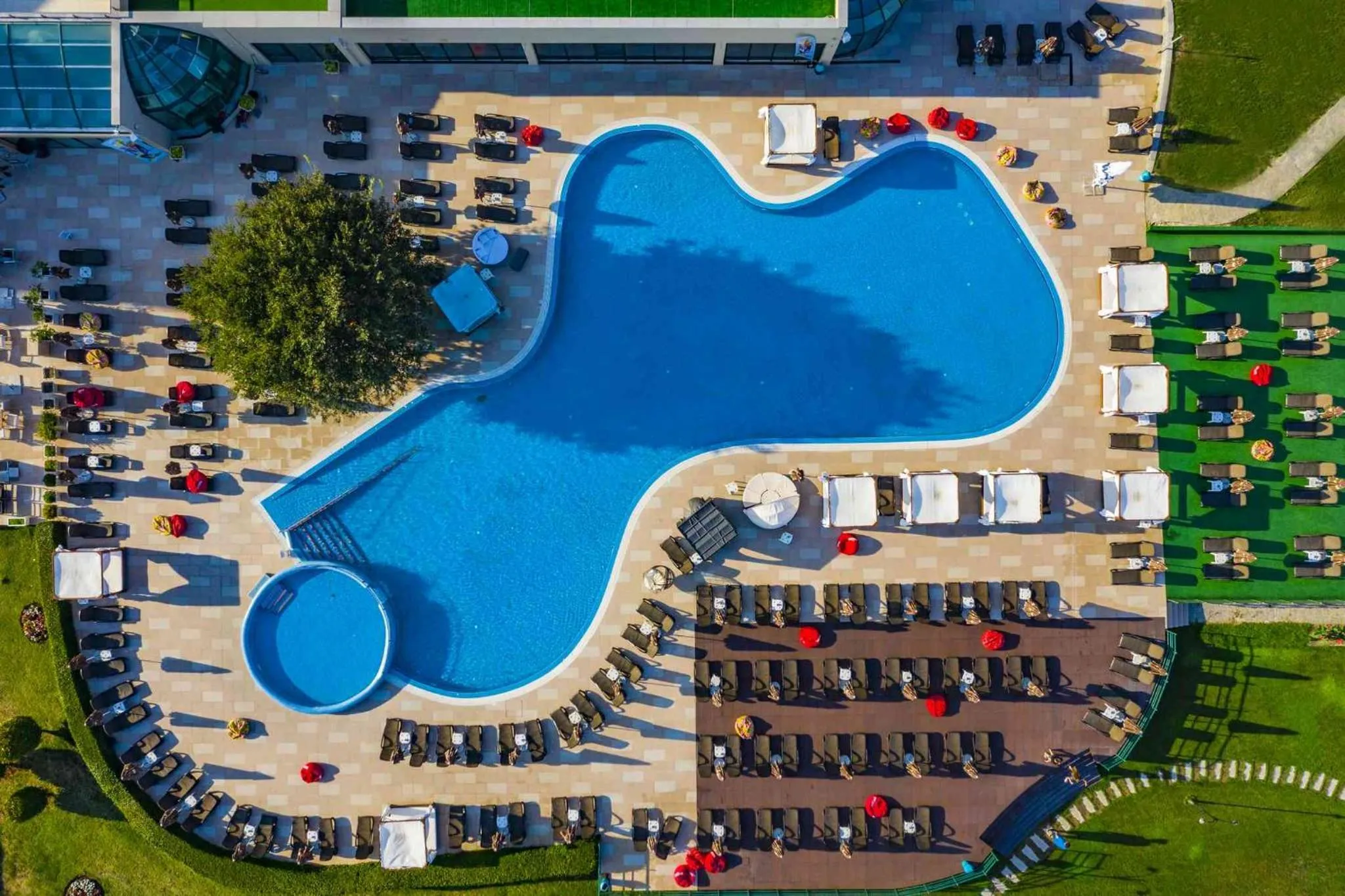 Swimming pool in Park & Spa Hotel Markovo