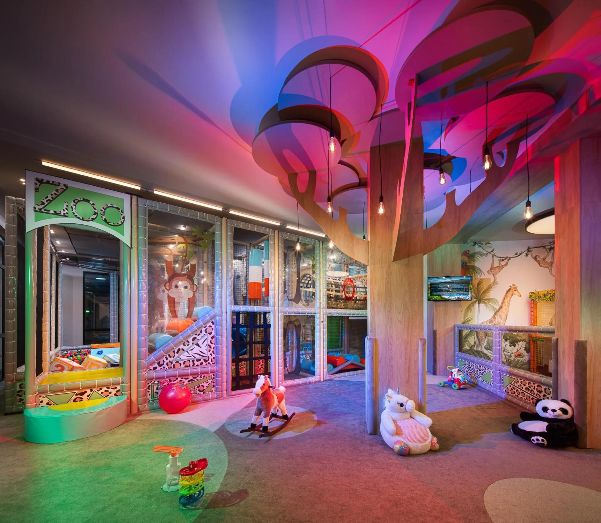 Game Room in Park & Spa Hotel Markovo