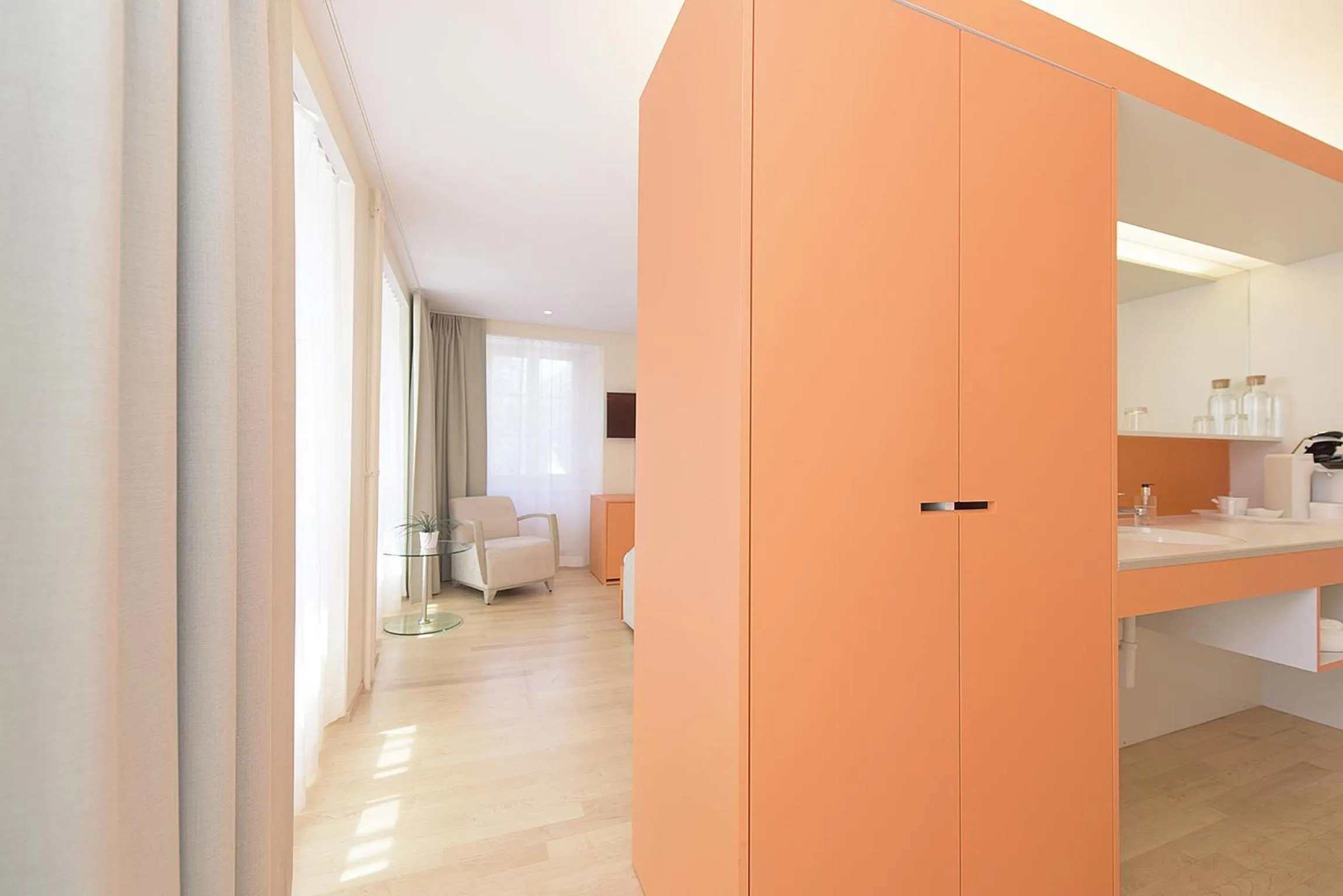 Photo of the whole room in Hotel Engel