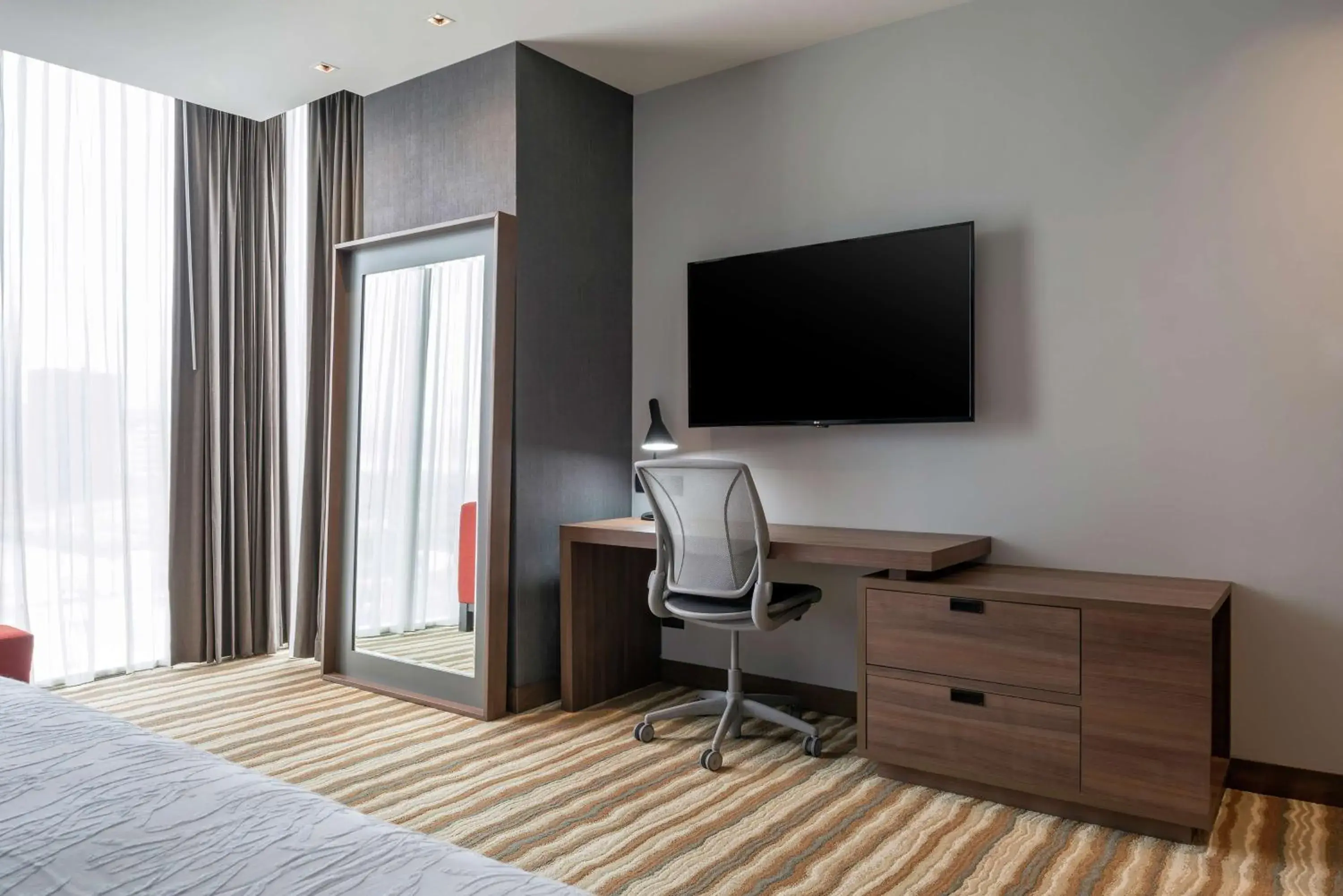 Bedroom, Bed in Hilton Garden Inn Chihuahua Bedroom, Bed in Hilton Garden Inn Chihuahua