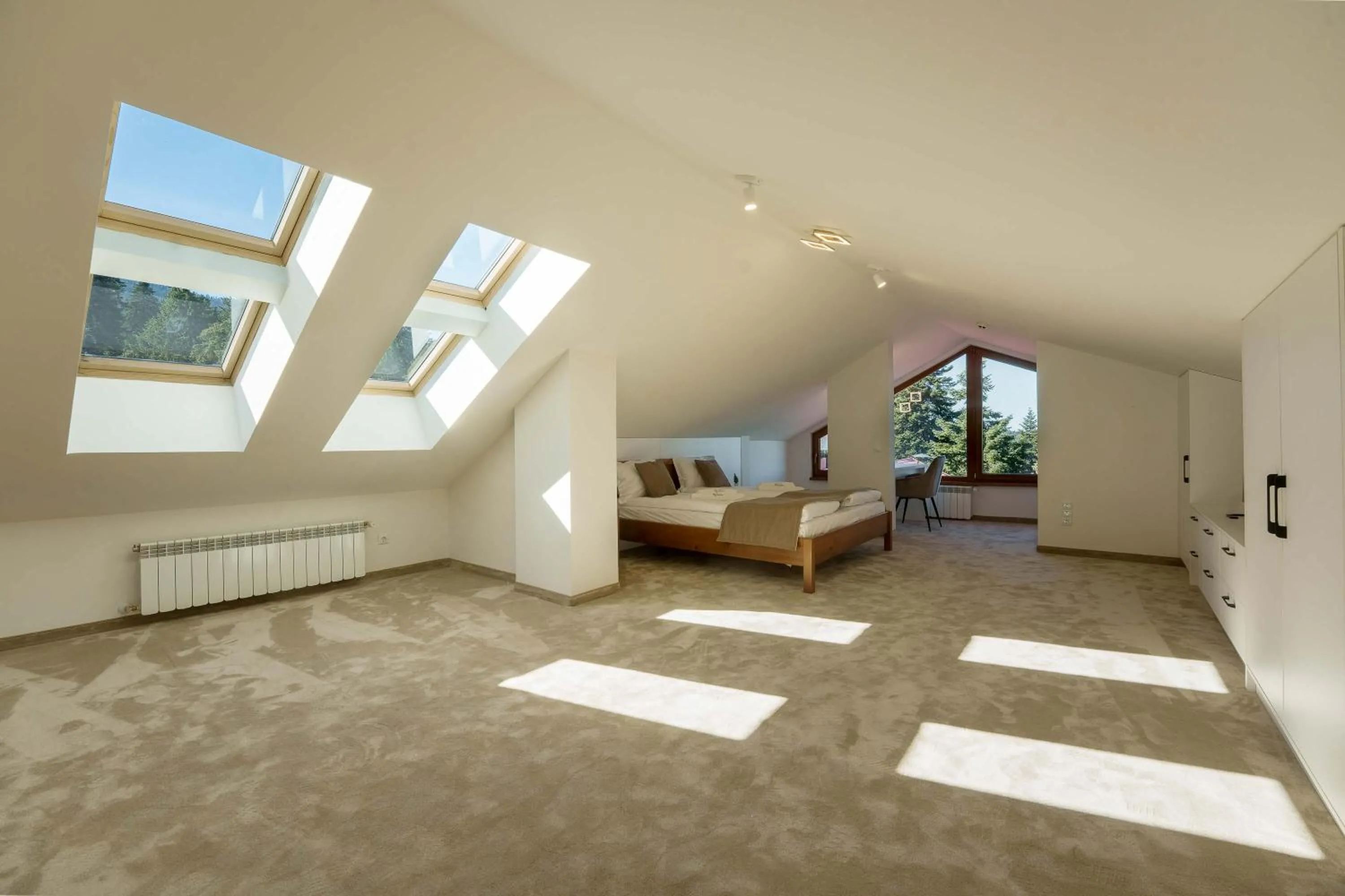 Bedroom, Bed in Musala Hotel