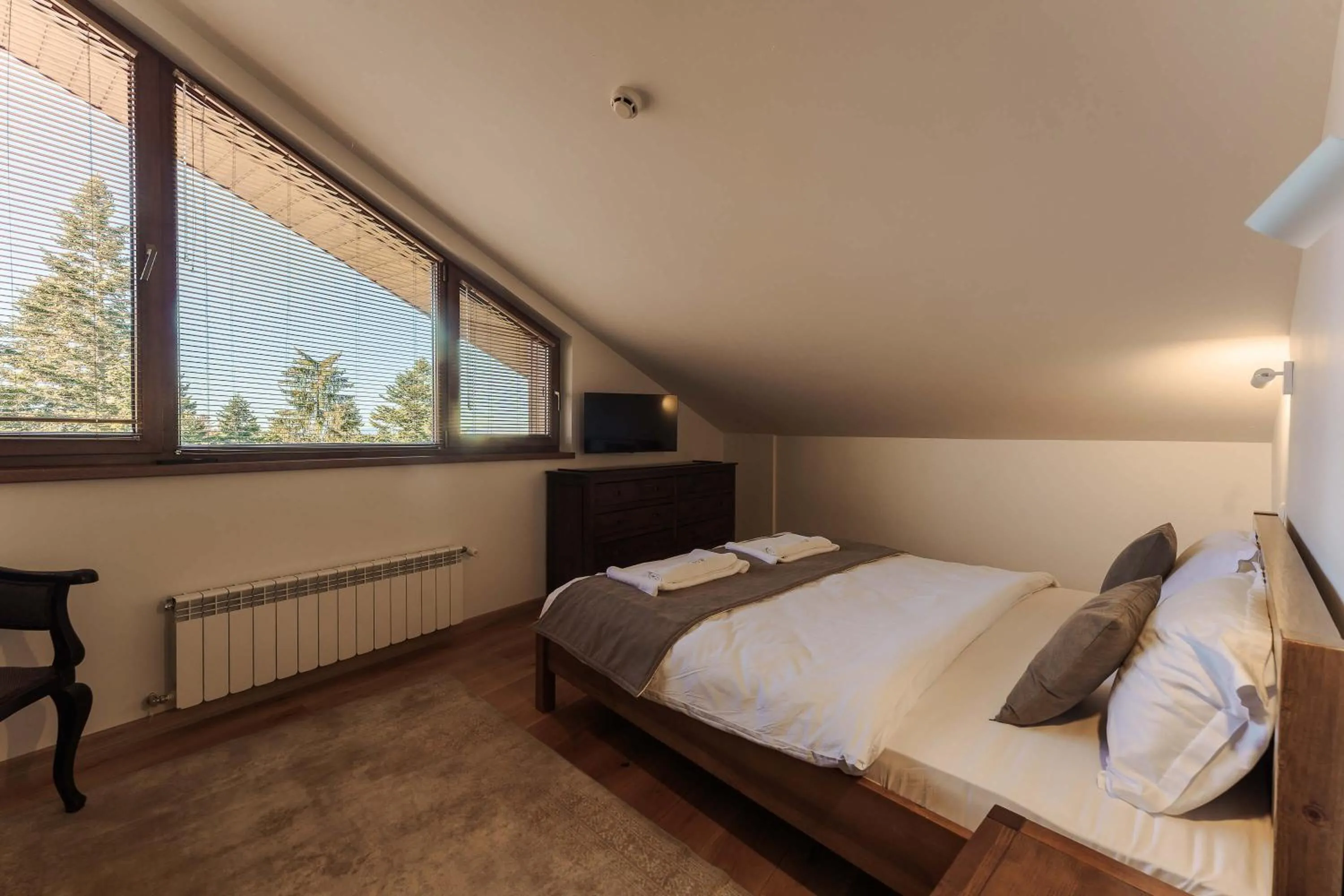 Bedroom, Bed in Musala Hotel