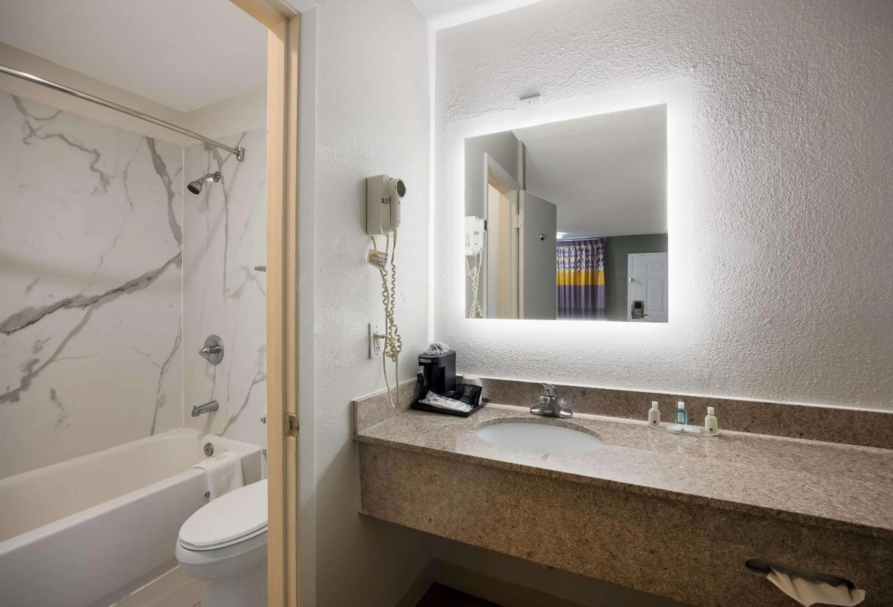 Bathroom in Quality Inn Tallahassee near University