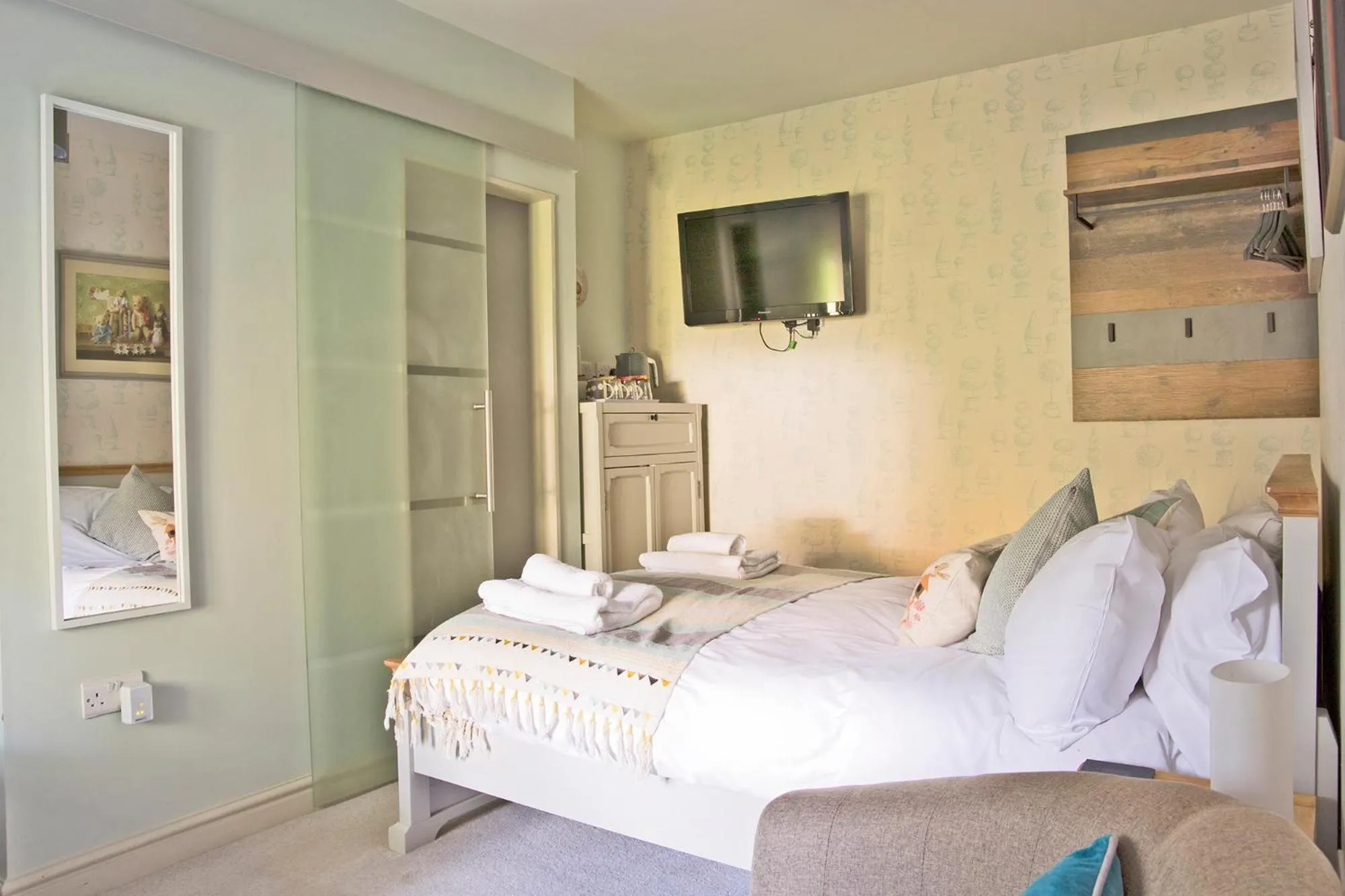 Bedroom, Bed in Hawthorn Farm Guest House