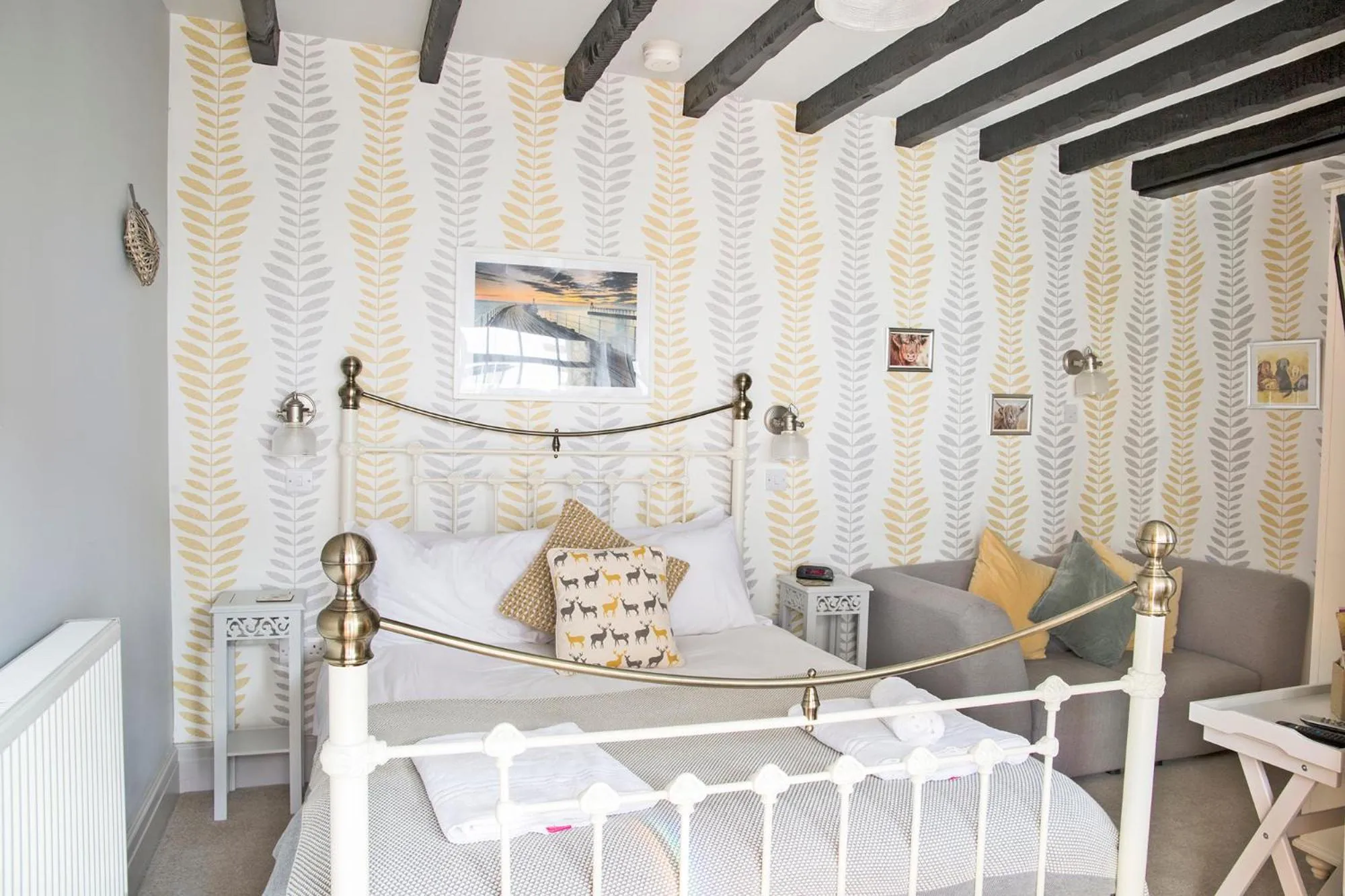 Bedroom, Bed in Hawthorn Farm Guest House