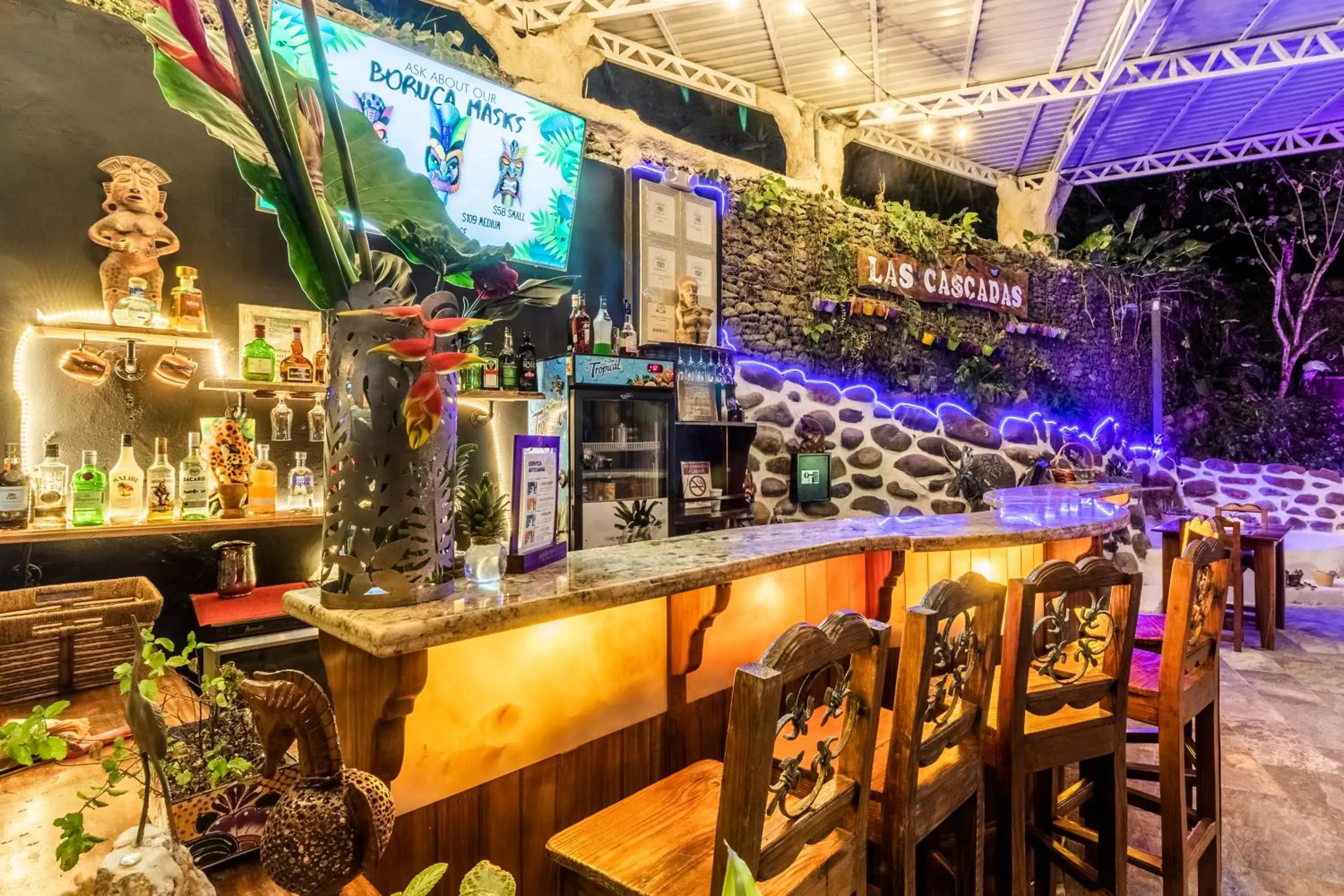 Lounge or bar in Boutique Hotel Las Cascadas Lounge or bar in Boutique Hotel Las Cascadas