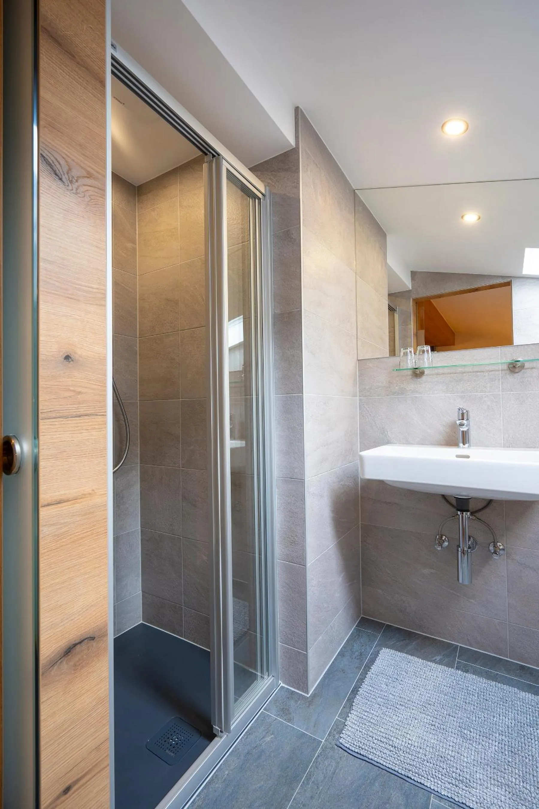 Bathroom in LEOPOLDINE Apart Zimmer