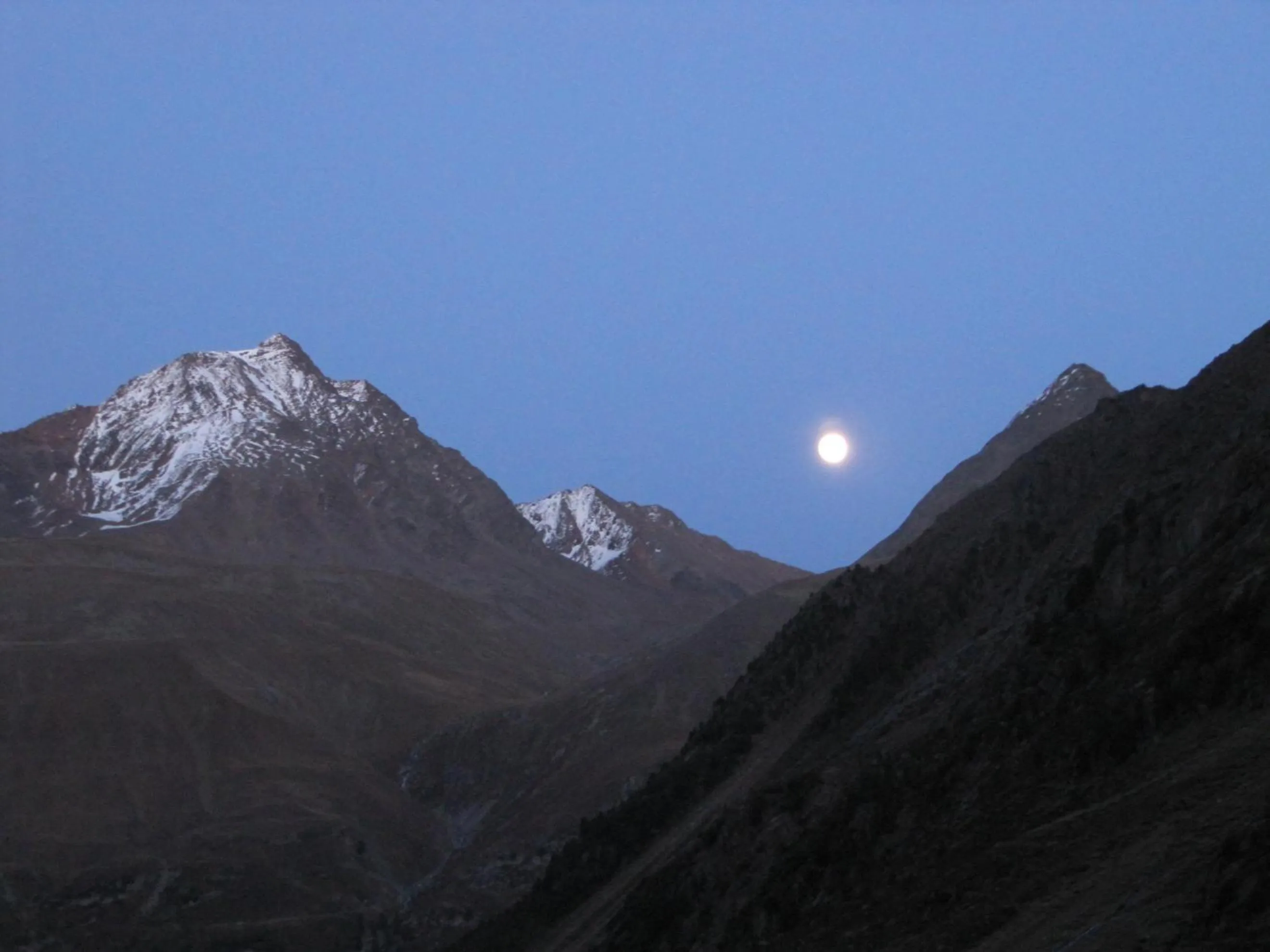Natural landscape in LEOPOLDINE Apart Zimmer
