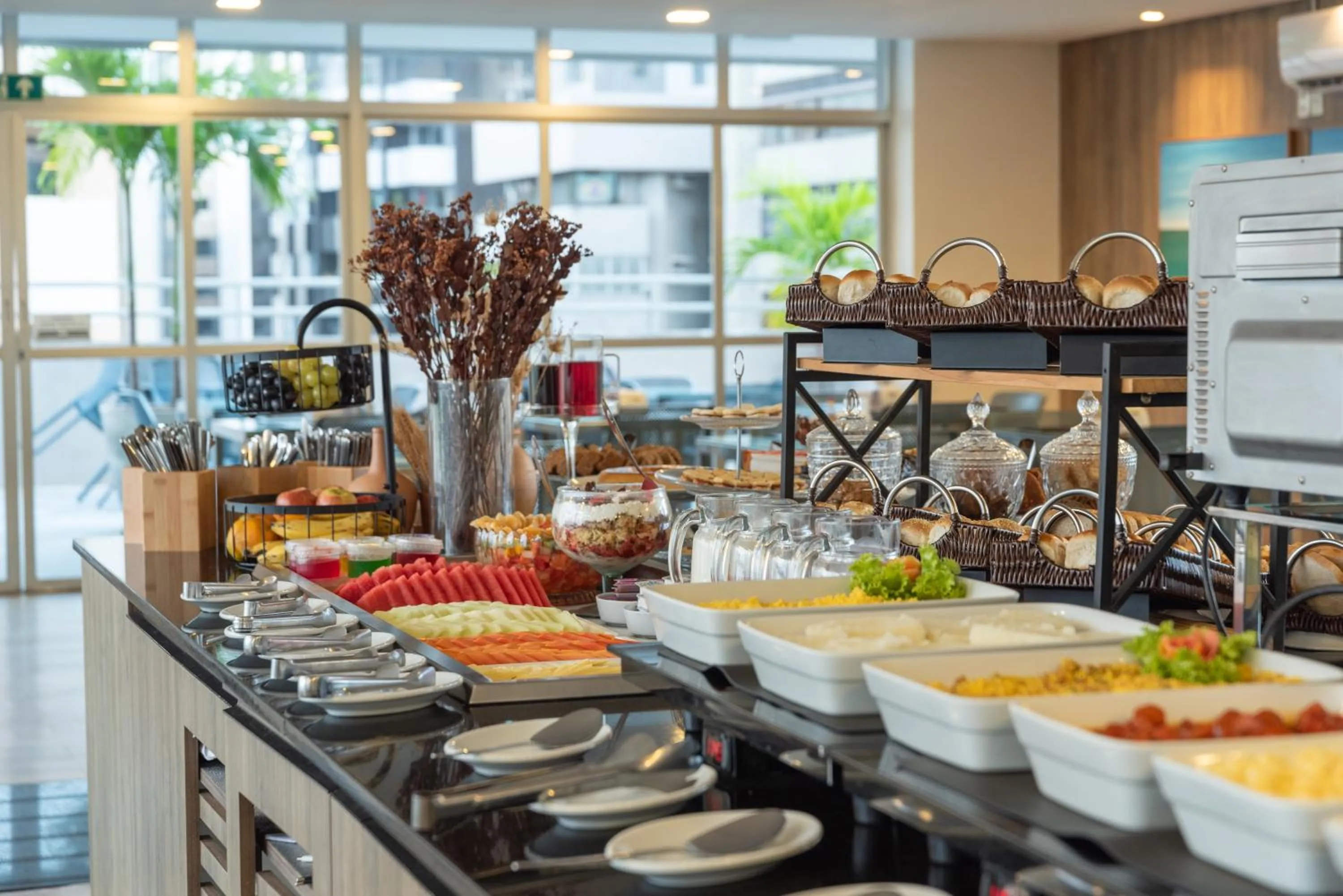 Breakfast in Hotel Costamar Ponta Verde