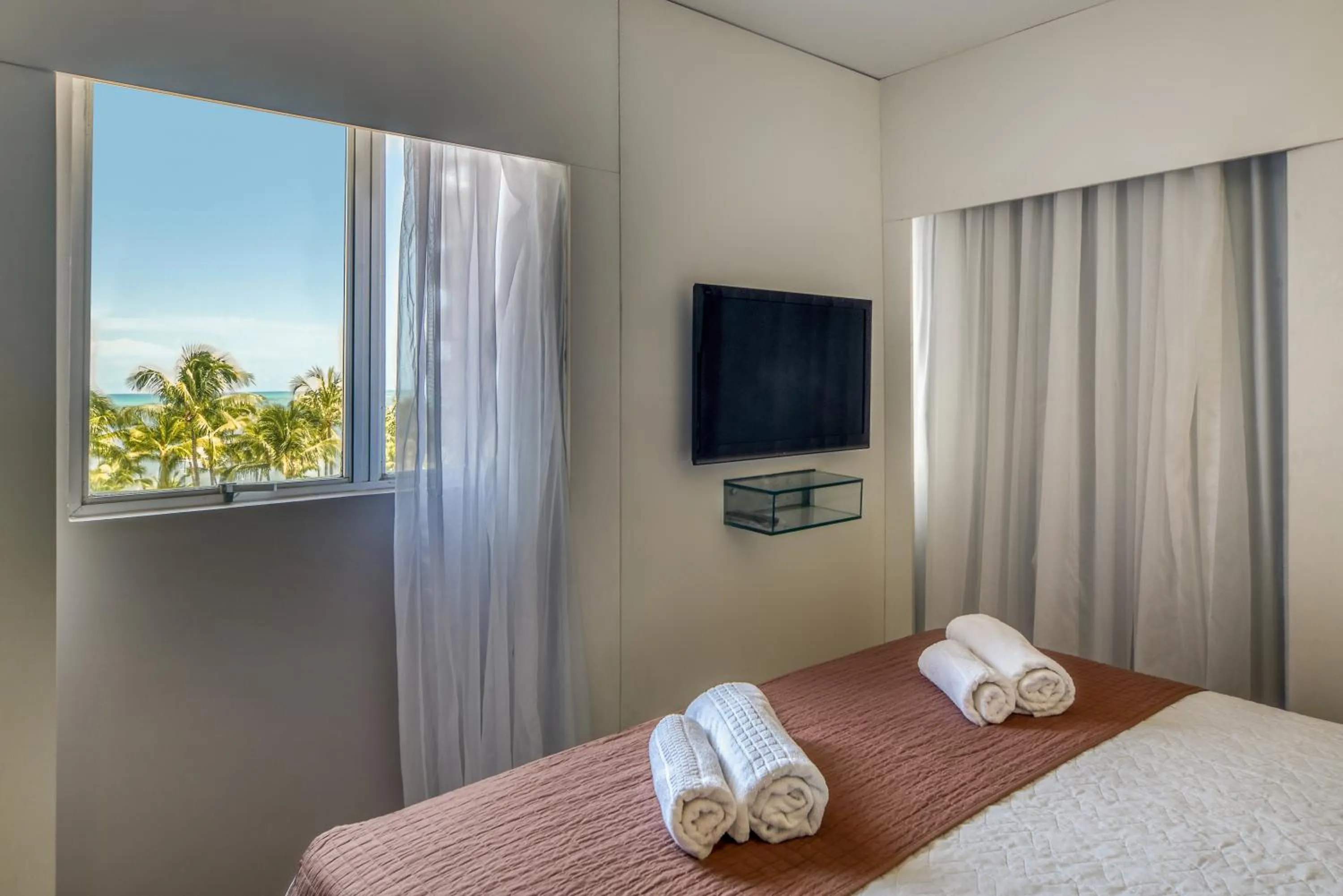 Bedroom, Bed in Hotel Costamar Ponta Verde