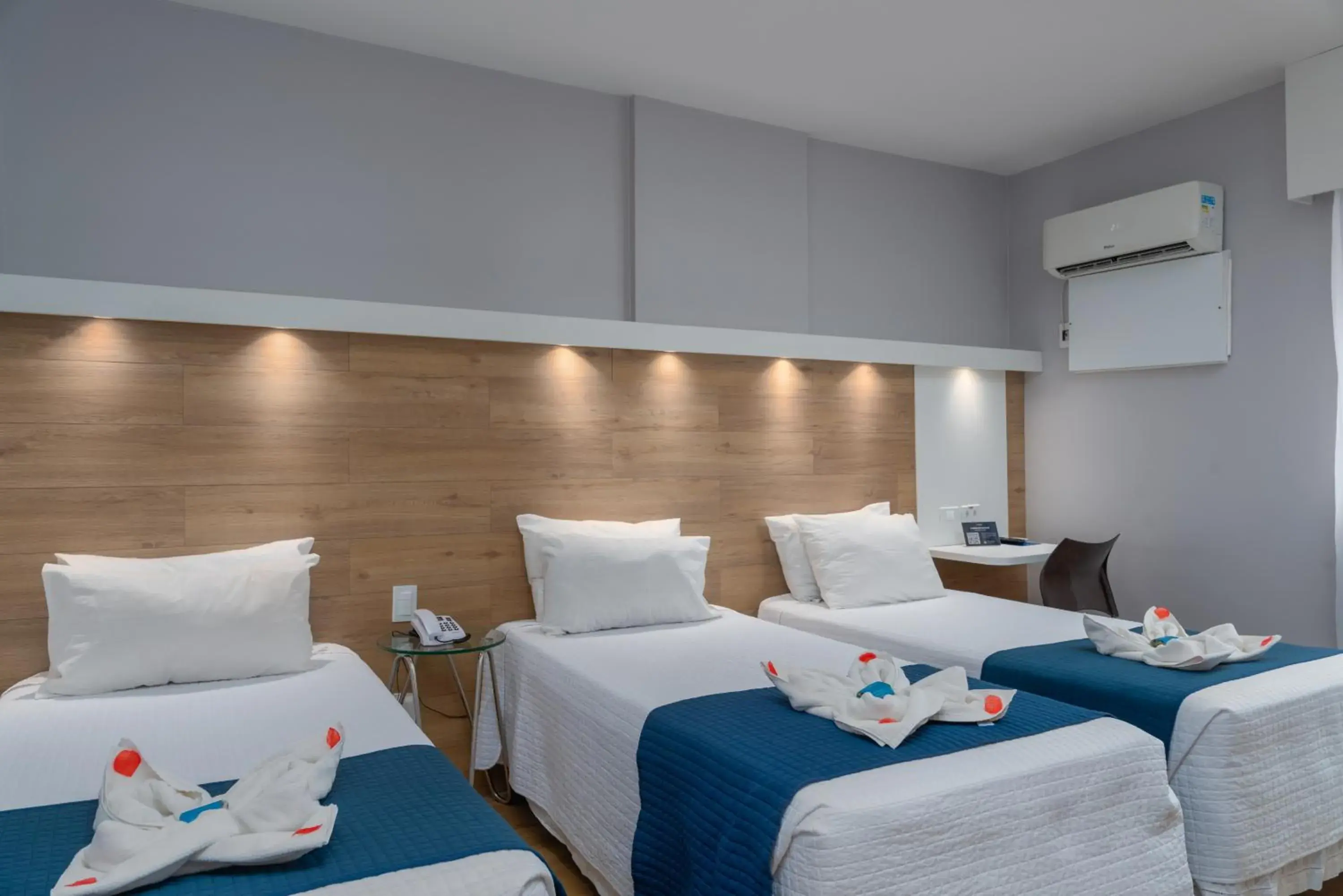 Premium Triple Room (no sea view) in Hotel Costamar Ponta Verde Premium Triple Room (no sea view) in Hotel Costamar Ponta Verde