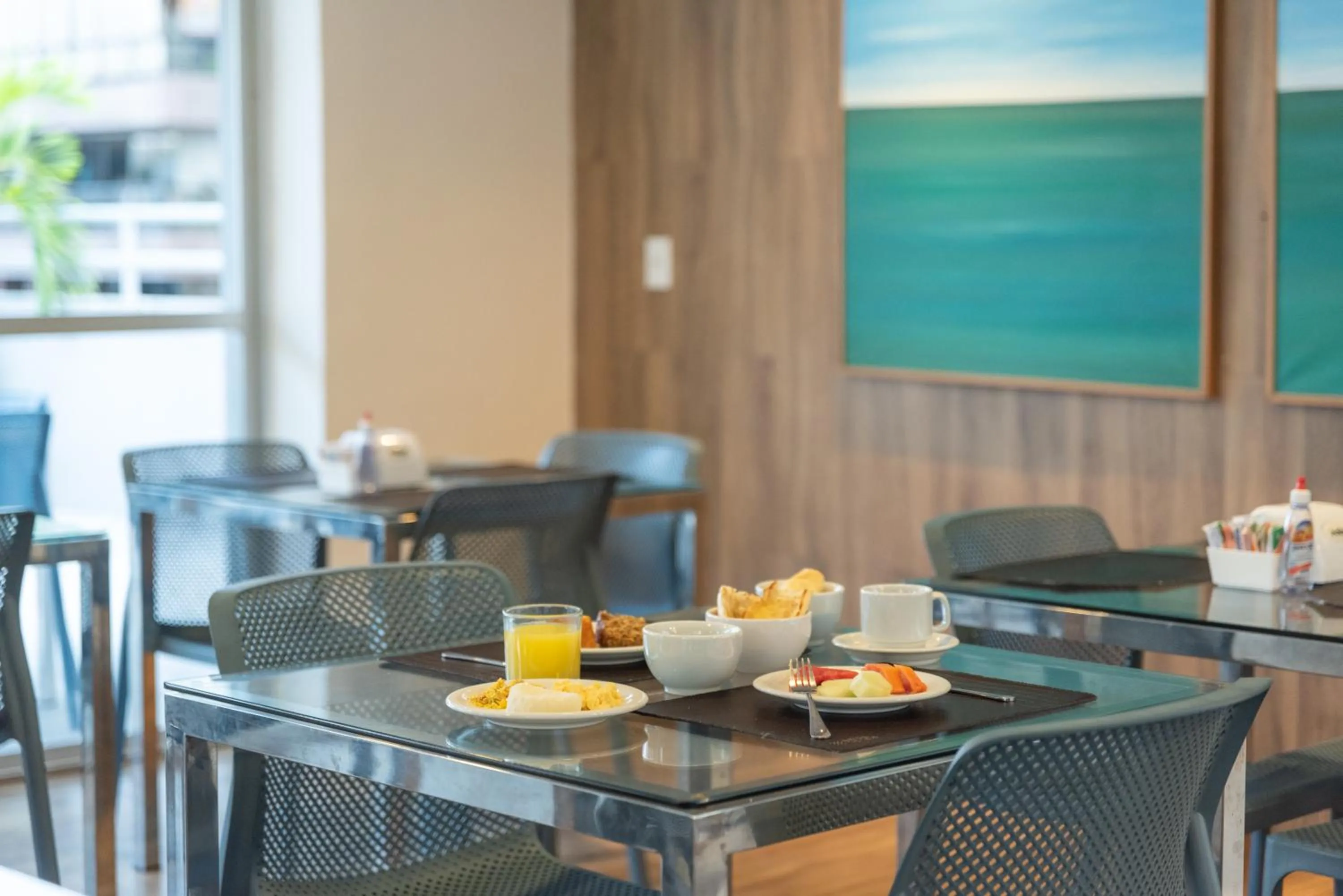 Restaurant/places to eat in Hotel Costamar Ponta Verde