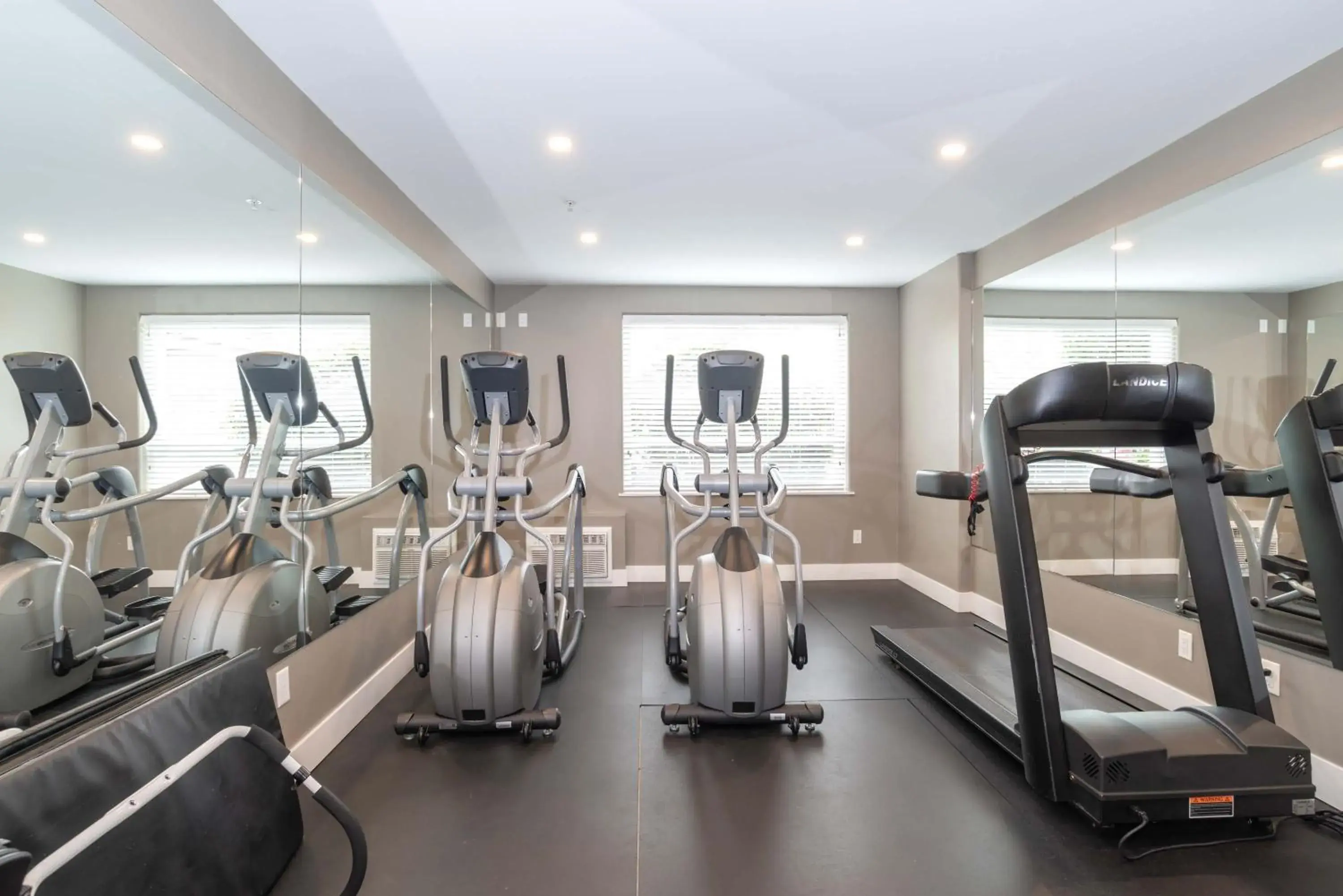 Fitness centre/facilities in Sandman Hotel Langley Fitness centre/facilities in Sandman Hotel Langley