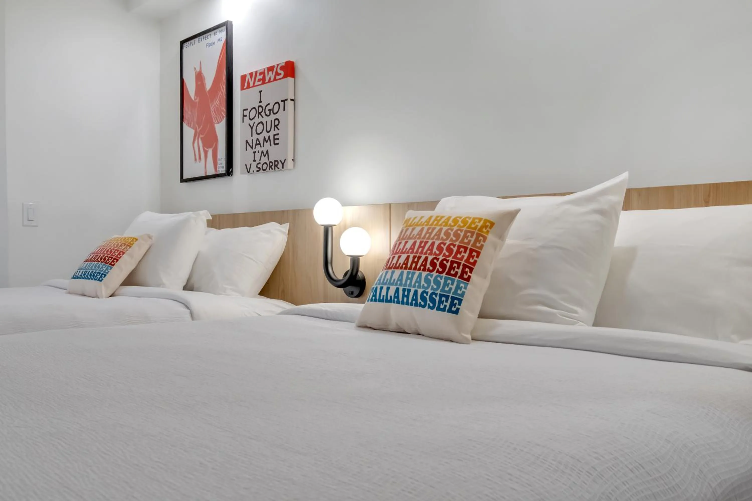 Bed in BOB Hotels Tallahassee - Boutique on Budget