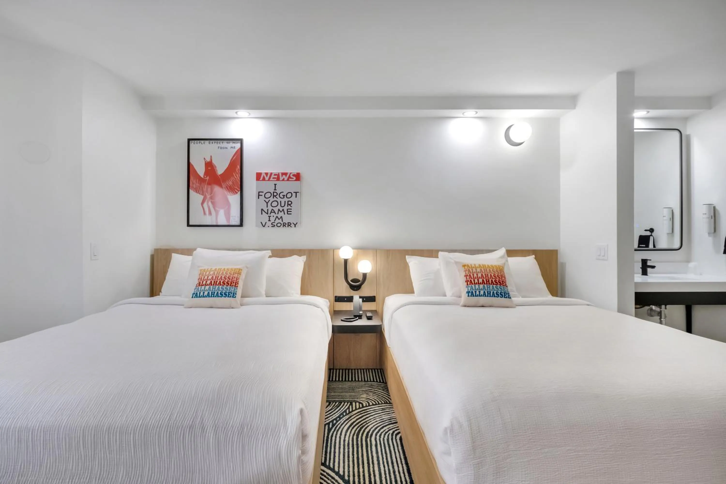 Bed in BOB Hotels Tallahassee - Boutique on Budget