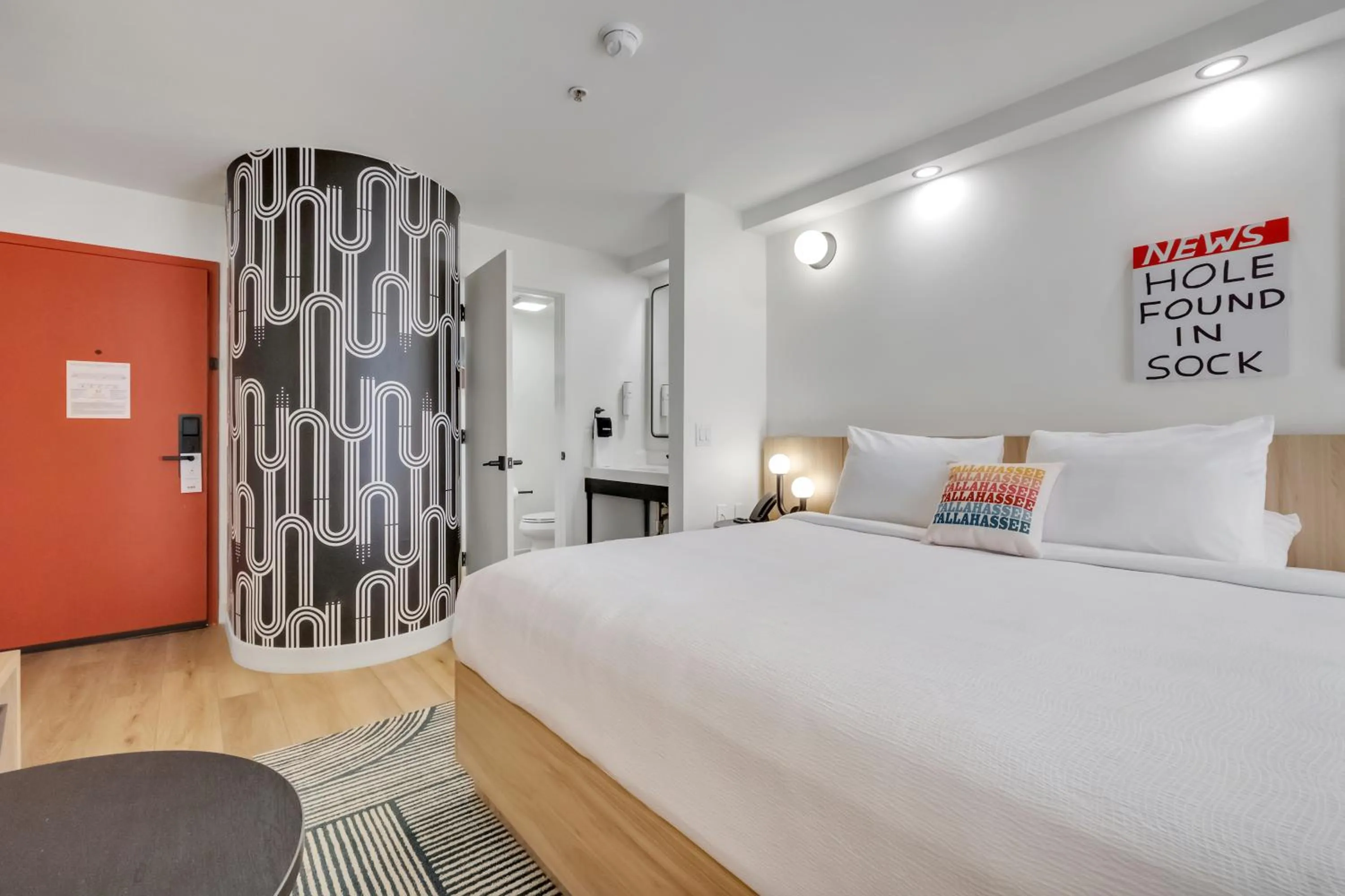 Bed in BOB Hotels Tallahassee - Boutique on Budget