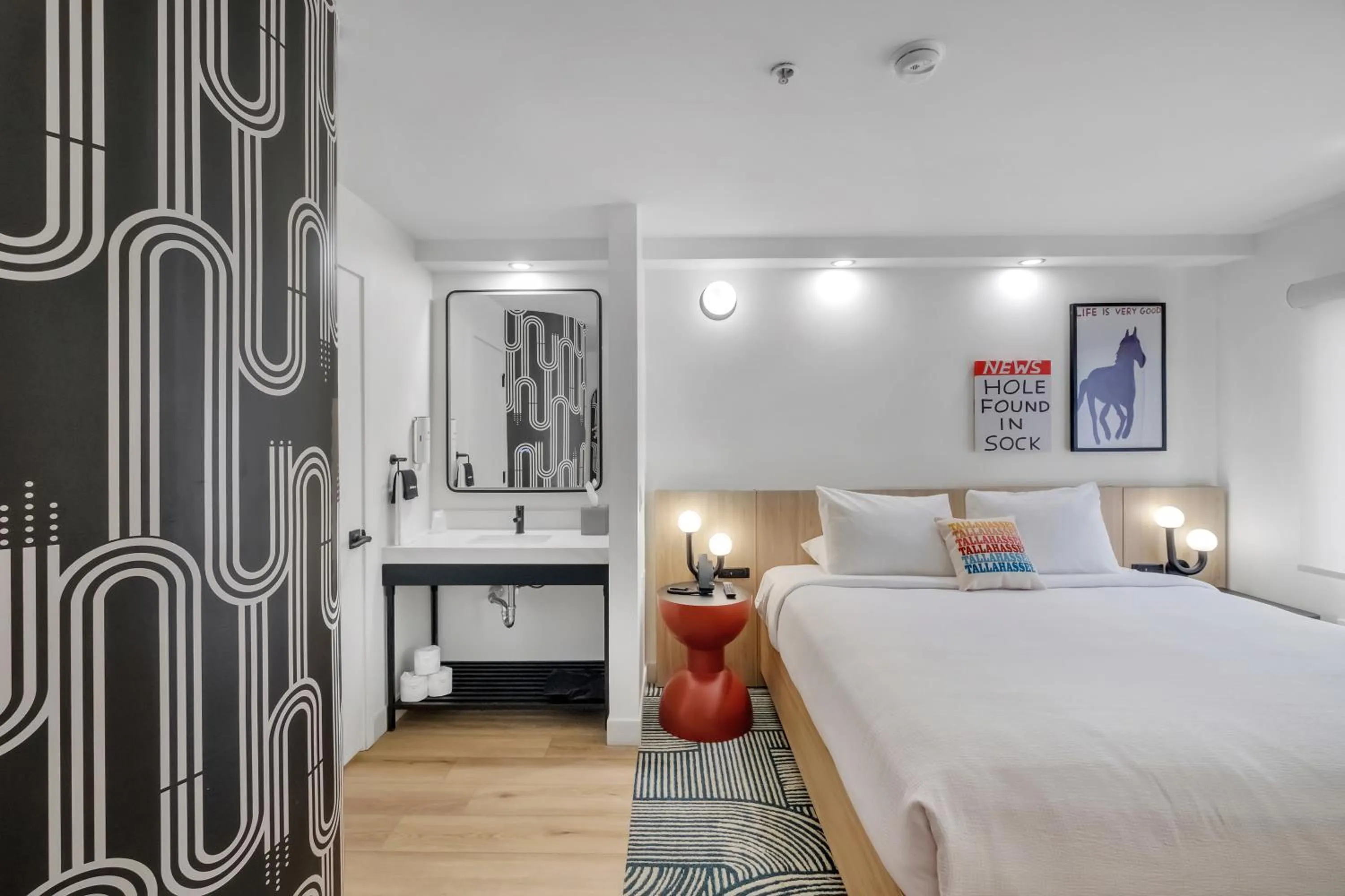 Bed in BOB Hotels Tallahassee - Boutique on Budget