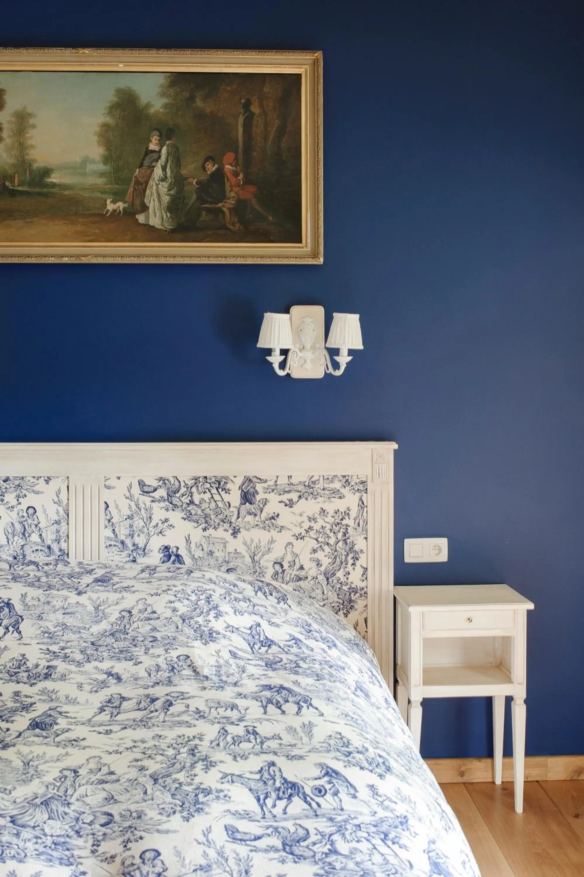 Decorative detail, Bed in B&B Kamerijck