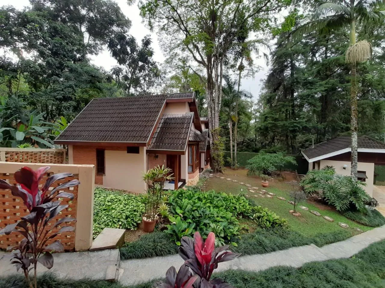 Garden view in Pousada Solar das Montanhas