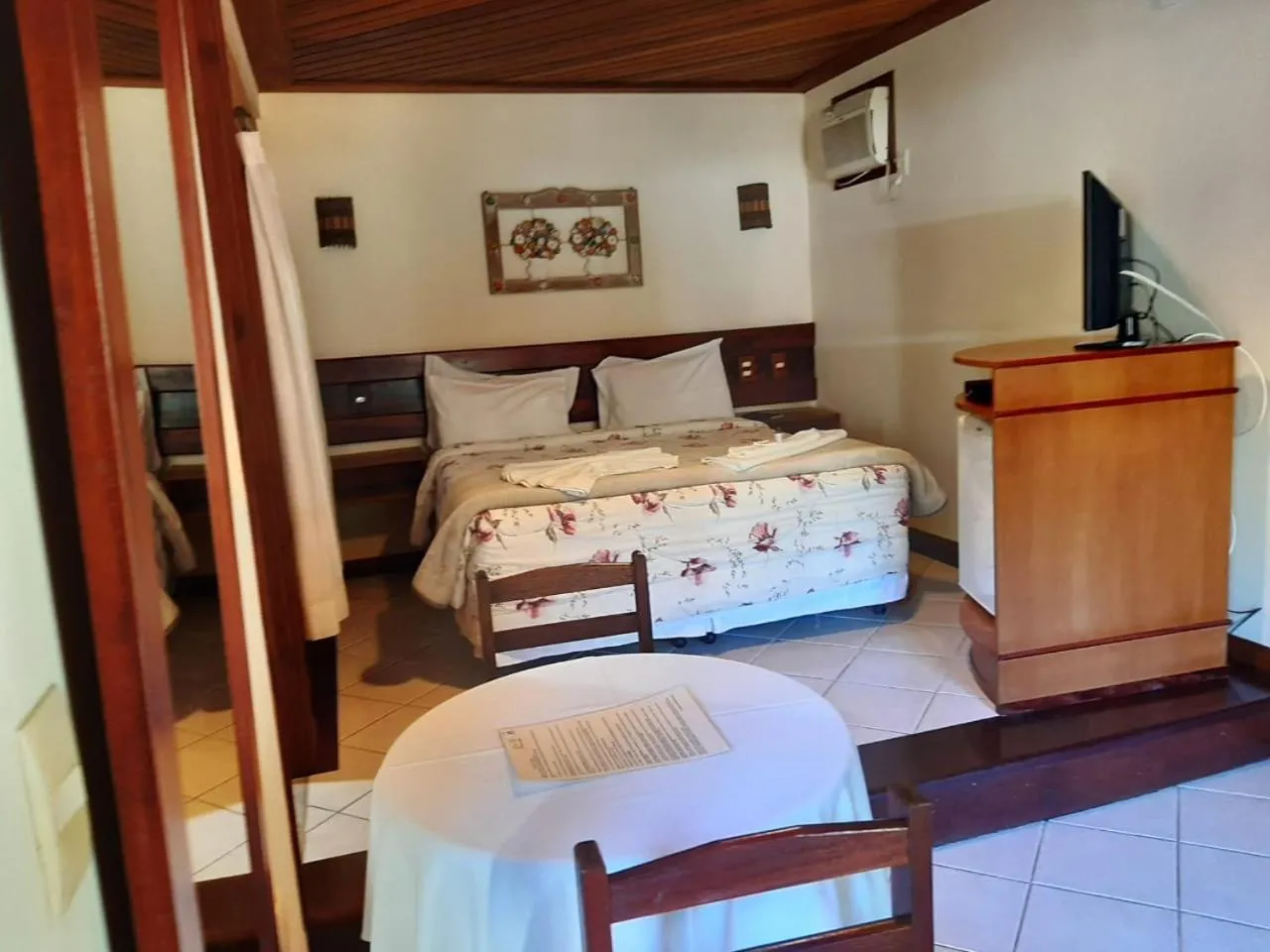 TV and multimedia, Bed in Pousada Solar das Montanhas