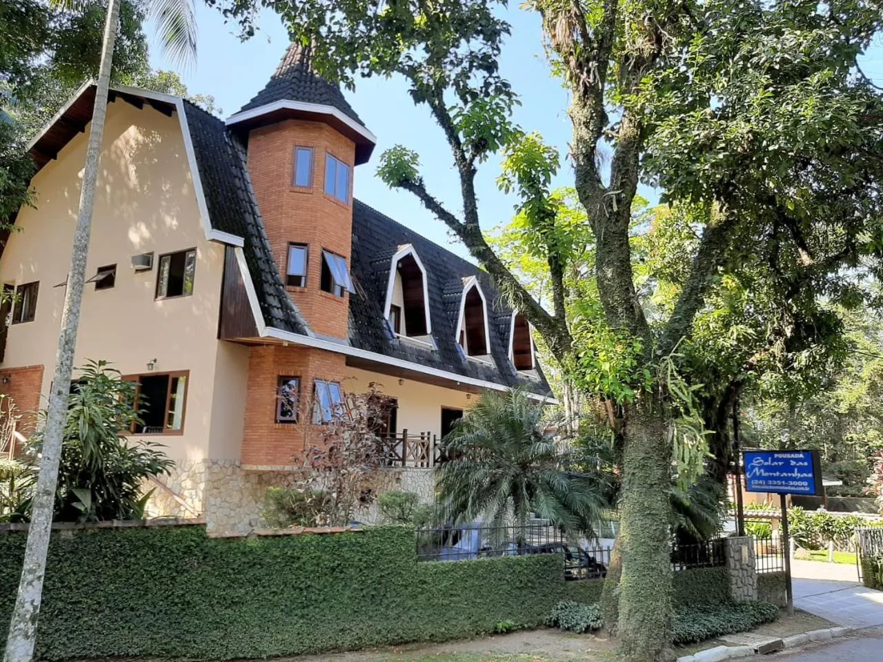 Property building in Pousada Solar das Montanhas