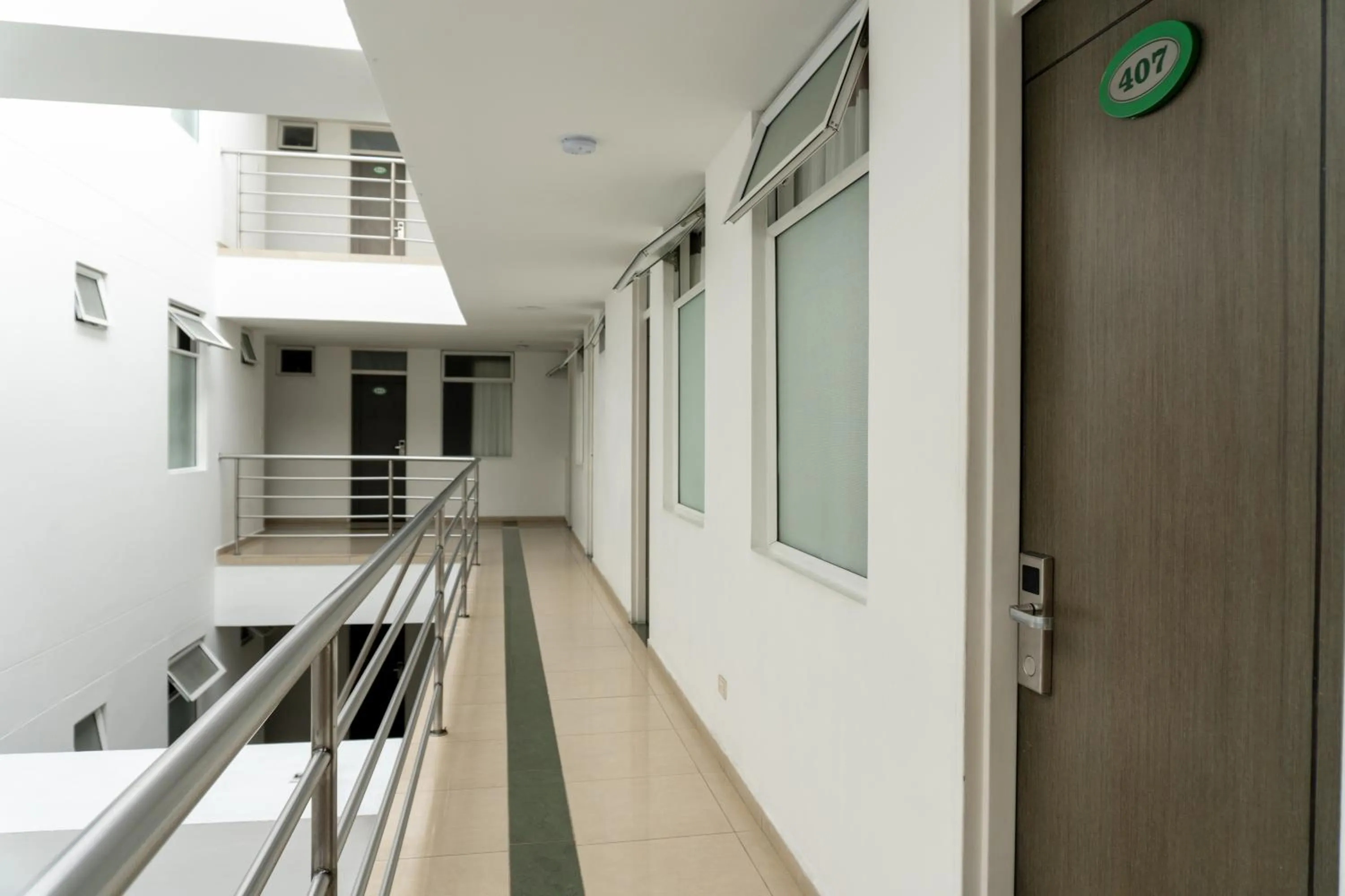 acessibility in Hotel Alcaravan Medellín