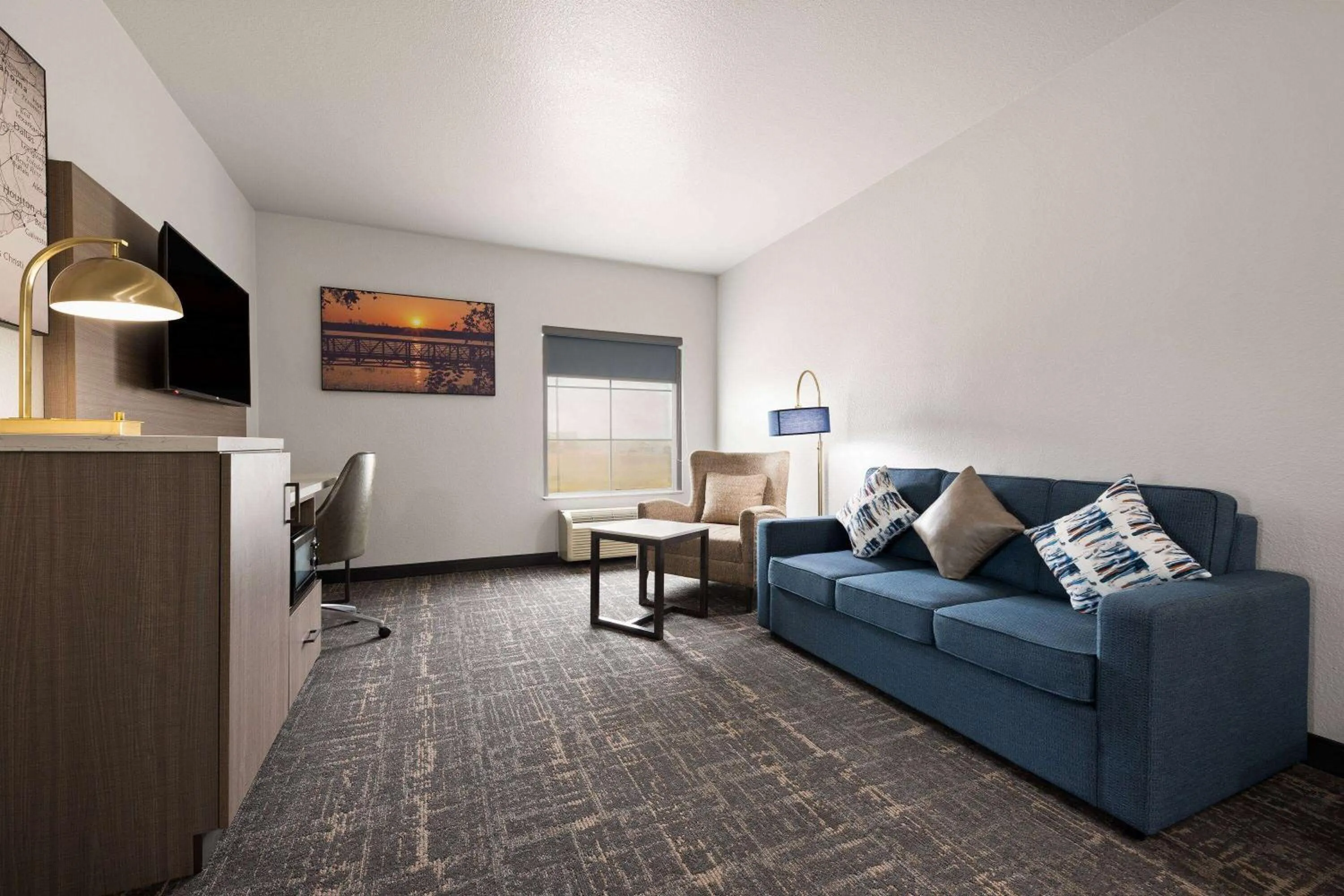 Photo of the whole room in La Quinta by Wyndham Ft. Worth - Forest Hill, TX