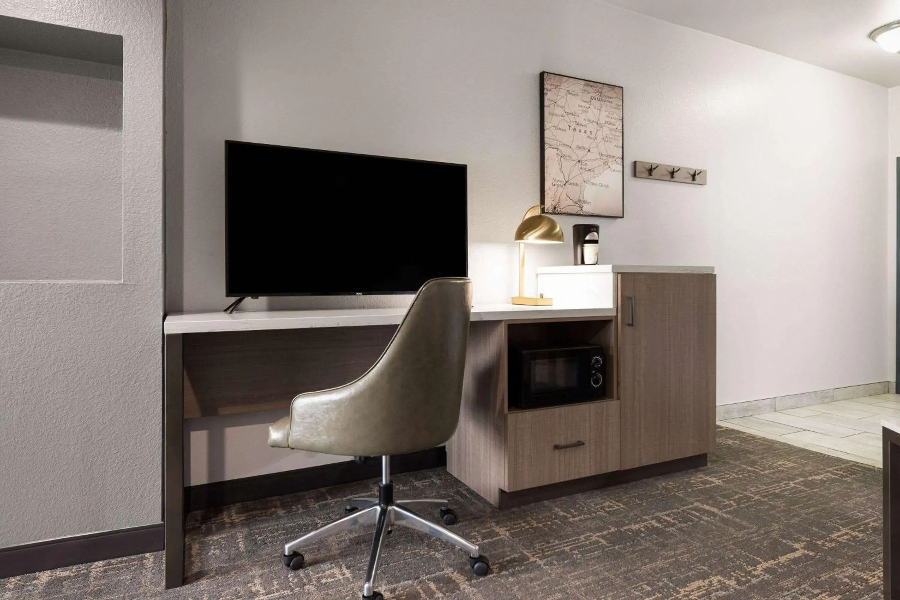 Photo of the whole room in La Quinta by Wyndham Ft. Worth - Forest Hill, TX Photo of the whole room in La Quinta by Wyndham Ft. Worth - Forest Hill, TX