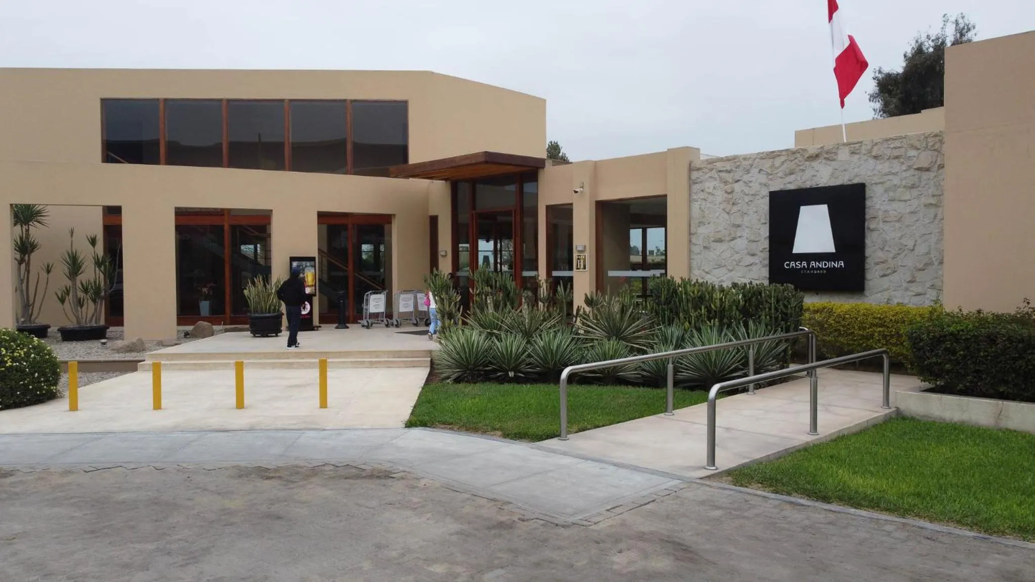 Facade/entrance in Casa Andina Standard Chincha