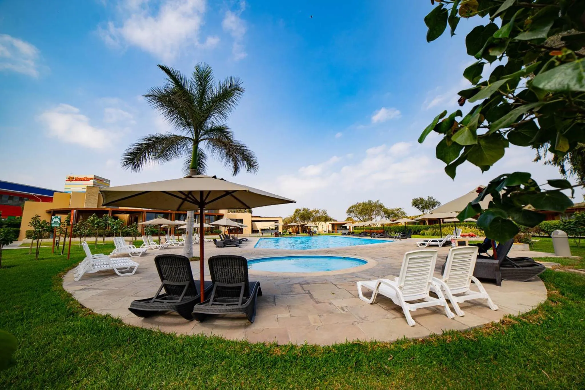 Swimming pool in Casa Andina Standard Chincha