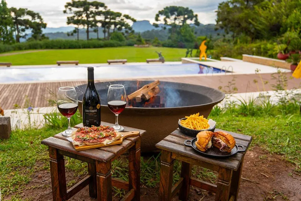 Day in Surya-Pan Refúgio Hotel - Super Pet Friendly