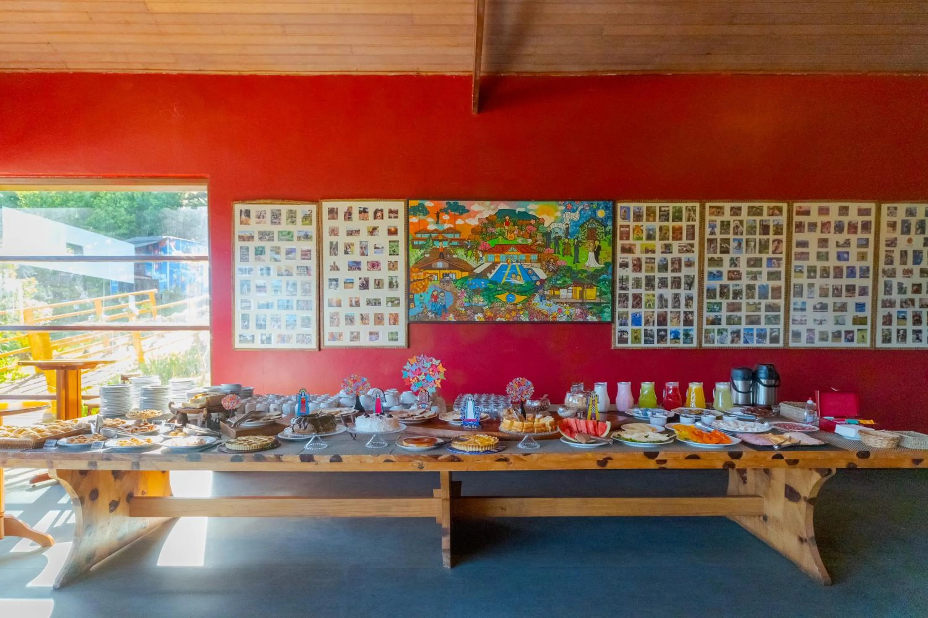 Food and drinks in Surya-Pan Refúgio Hotel - Super Pet Friendly