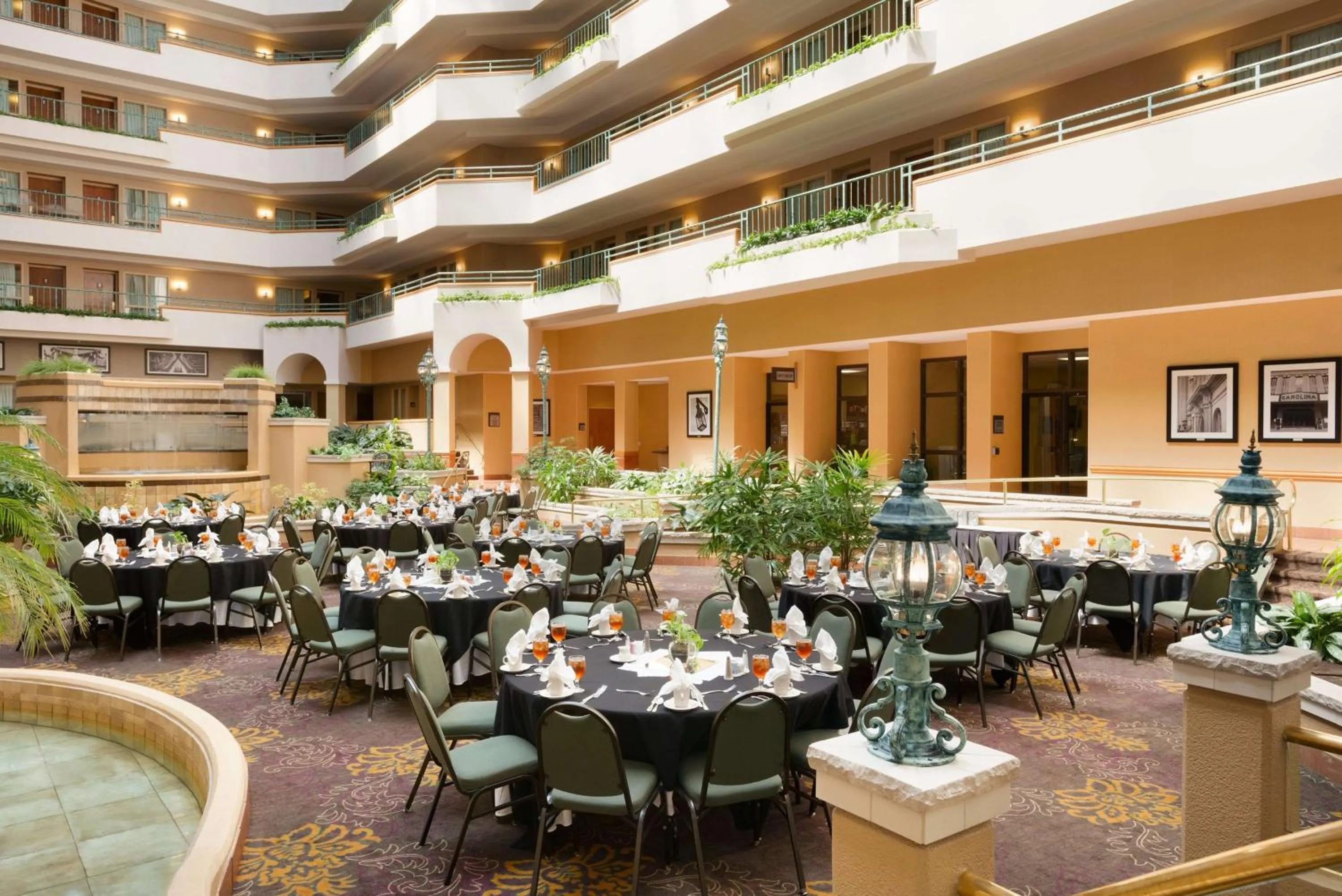 Lobby or reception in Embassy Suites by Hilton Greensboro Airport
