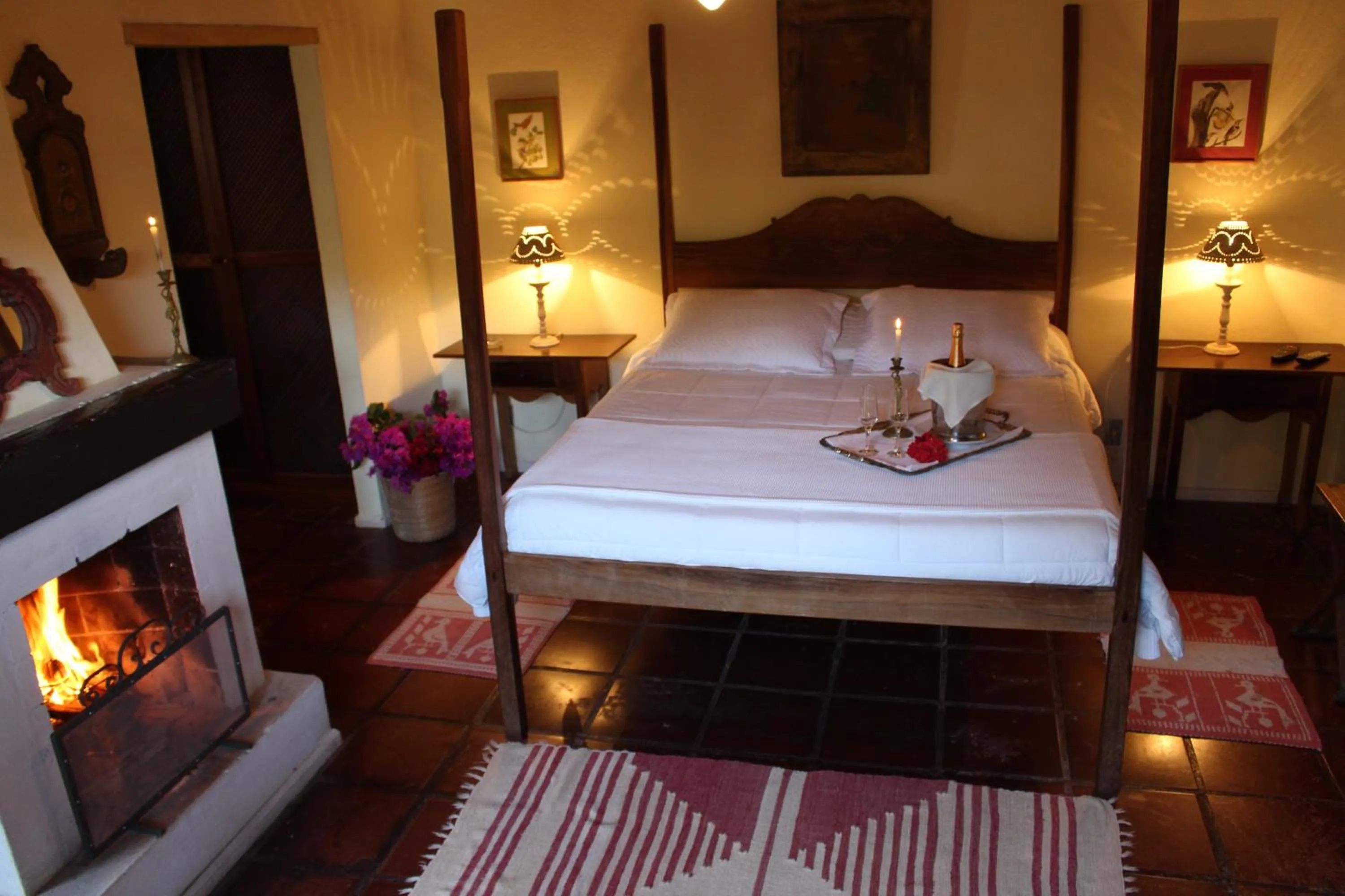 Decorative detail, Bed in Hotel Pousada Esmeralda