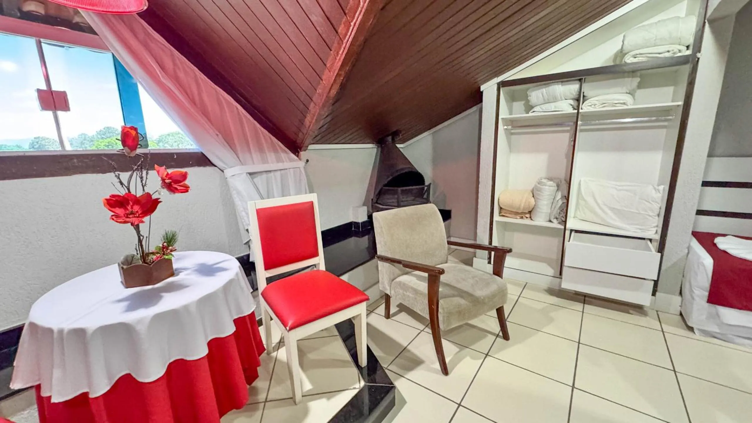 Dining area in Hotel do Papai Noel