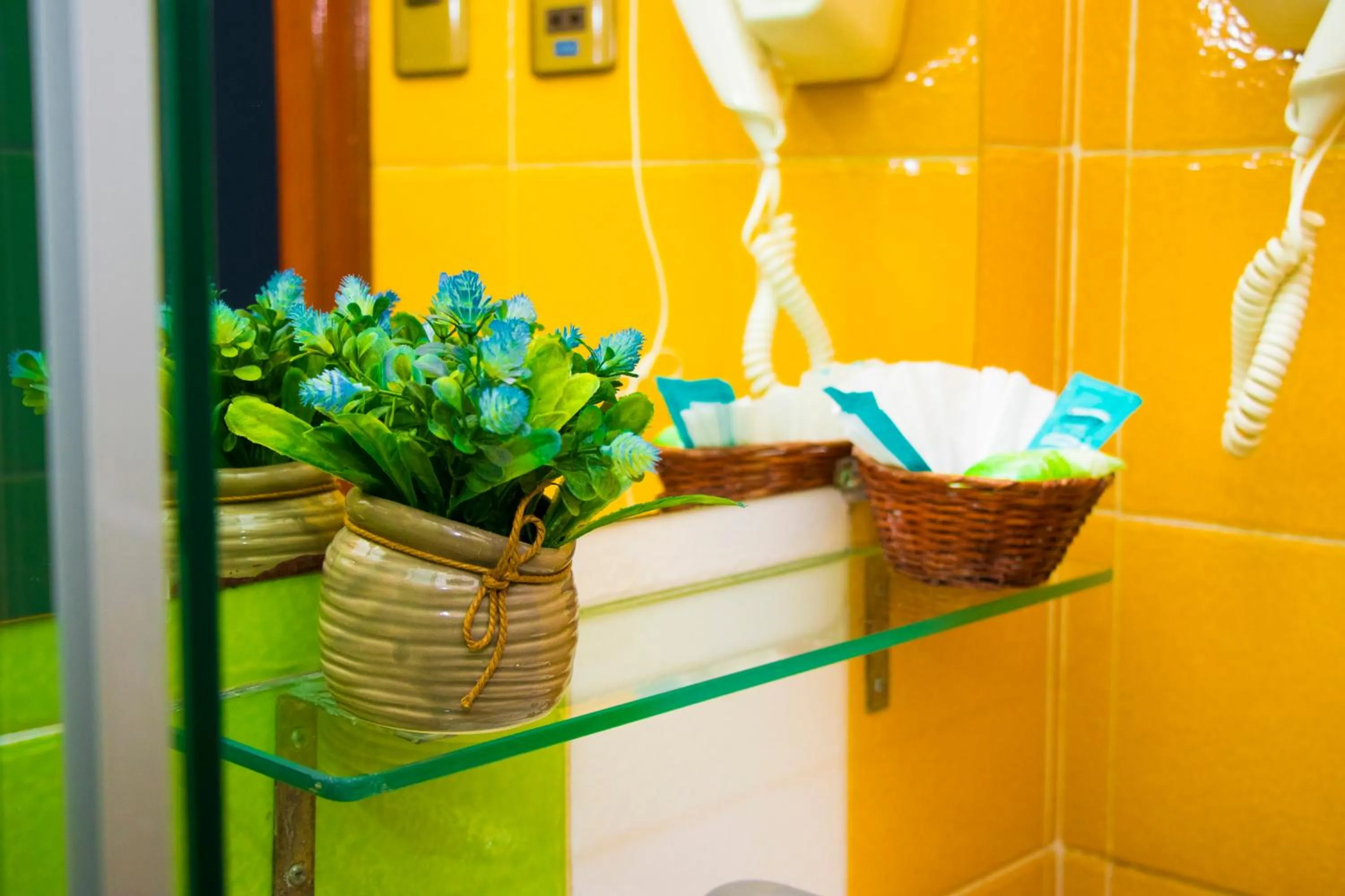 Bathroom in Hotel Las Brisas Centro