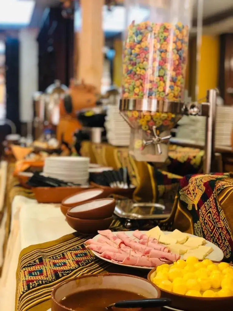 Breakfast in Hotel Las Brisas Centro Breakfast in Hotel Las Brisas Centro