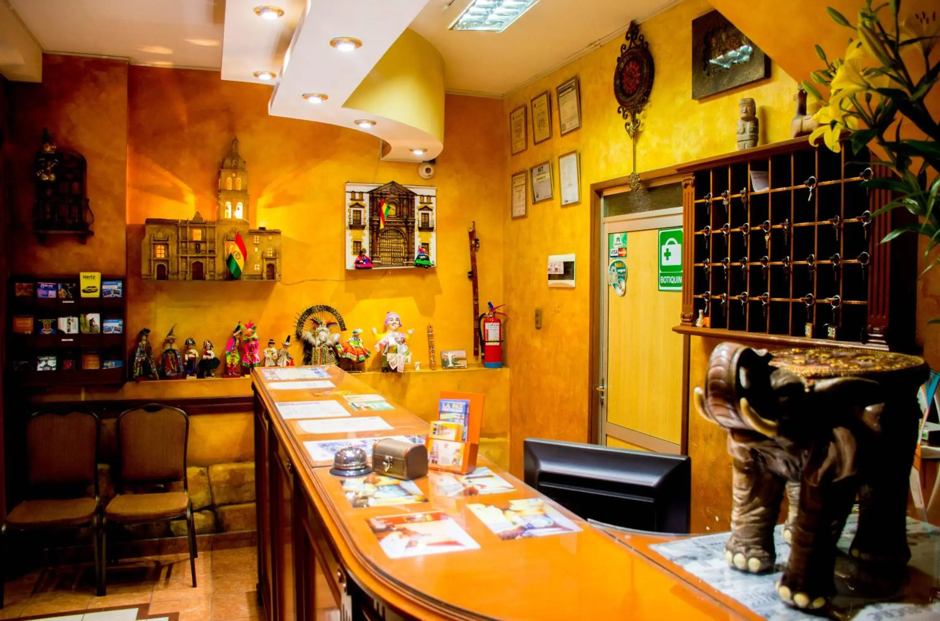 Lobby or reception in Hotel Las Brisas Centro Lobby or reception in Hotel Las Brisas Centro