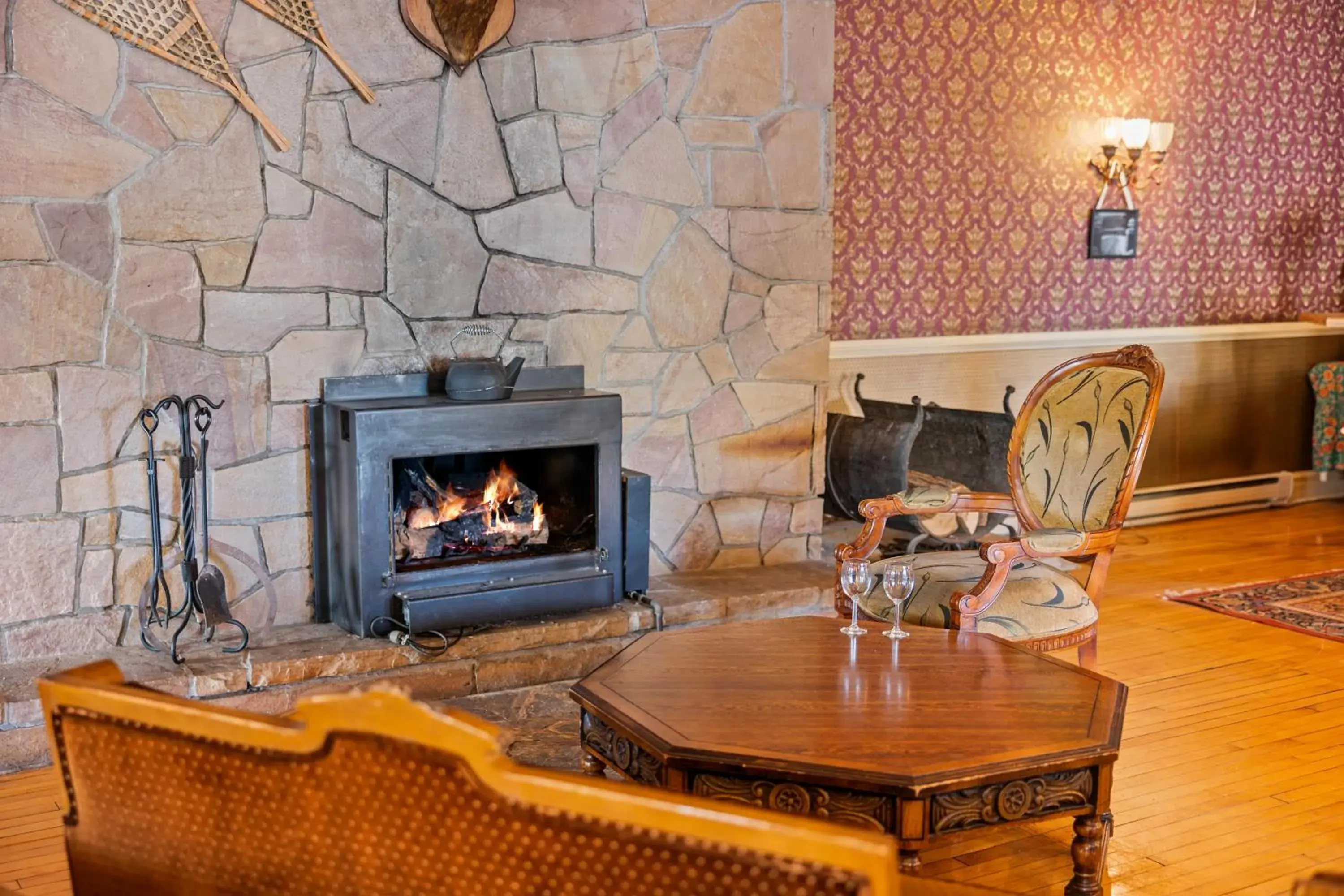 The Pines Inn The Pines Inn