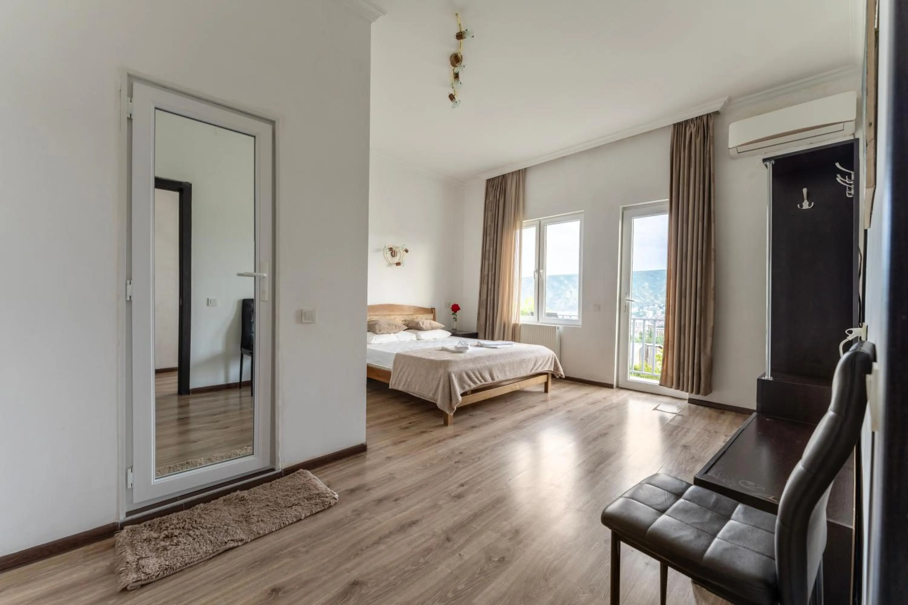 Bed in Upstairs Hotel Tbilisi