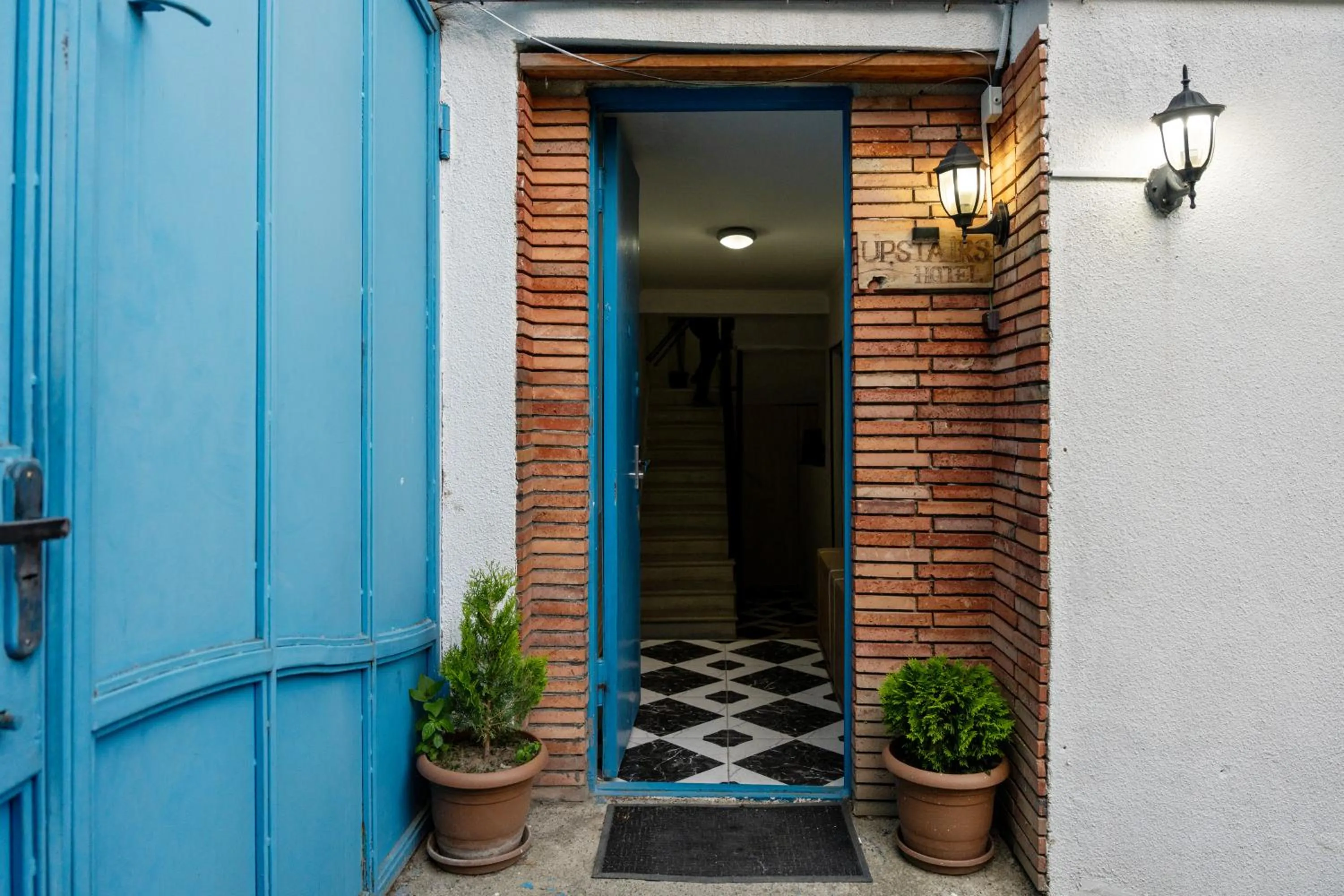 Upstairs Hotel Tbilisi