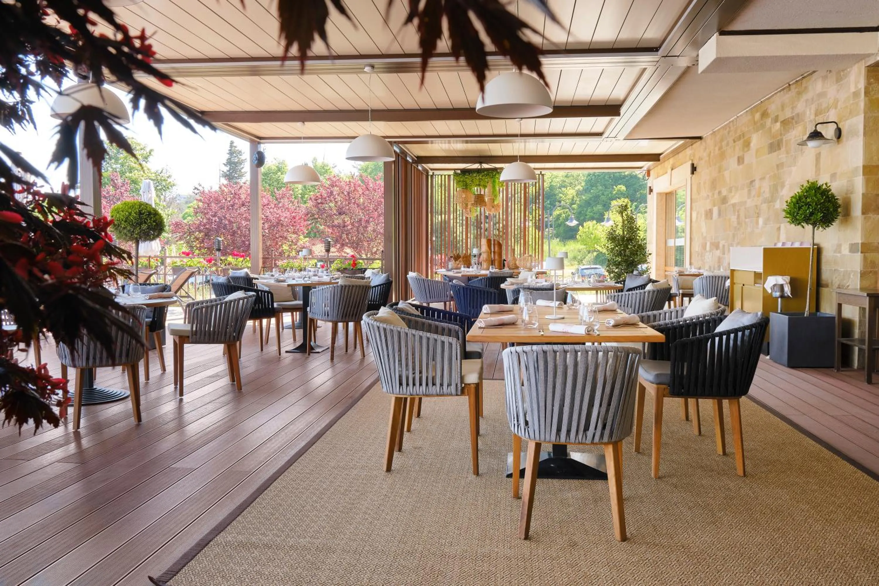 Restaurant/places to eat in Santa Marina Holiday Village