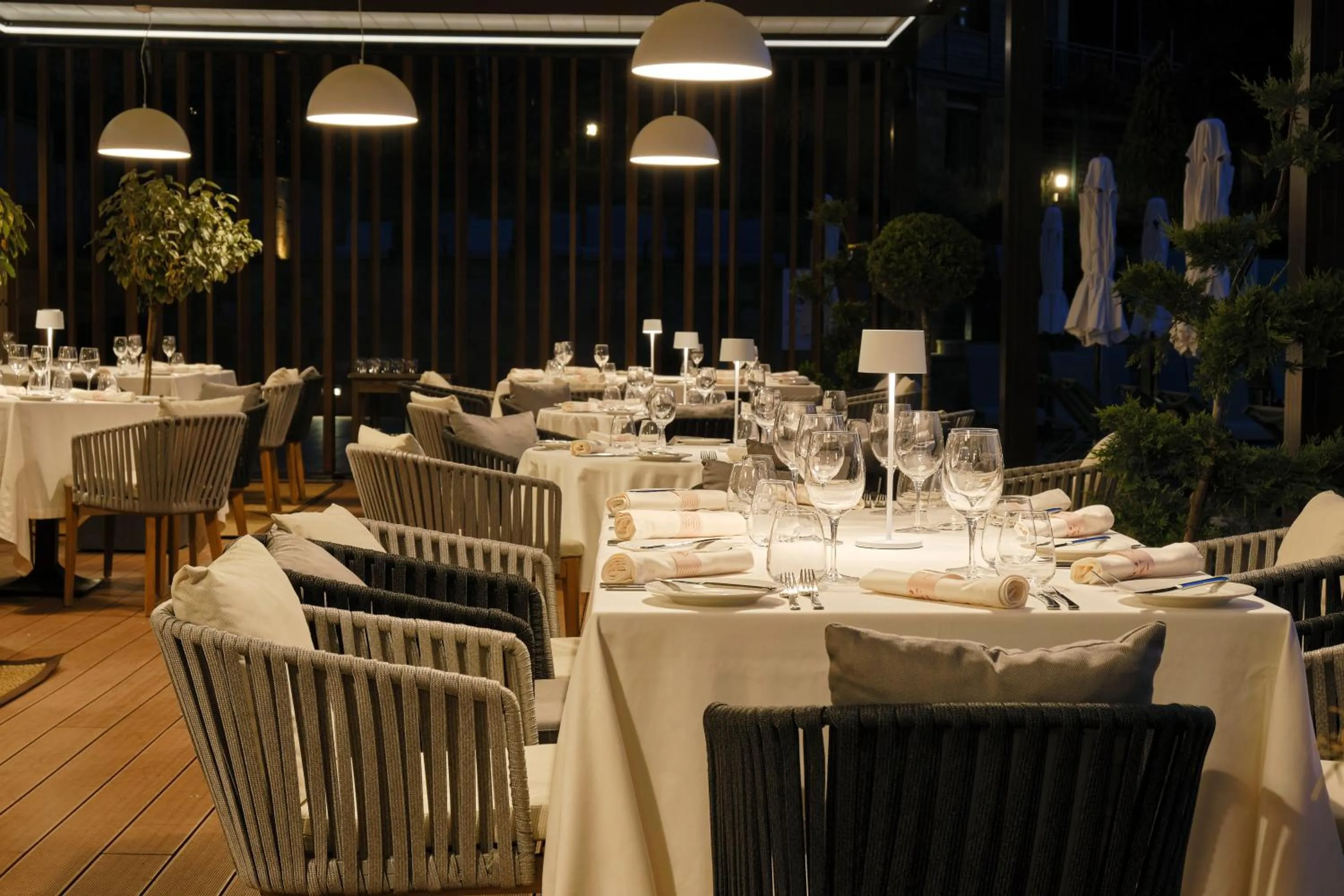 Restaurant/places to eat in Santa Marina Holiday Village