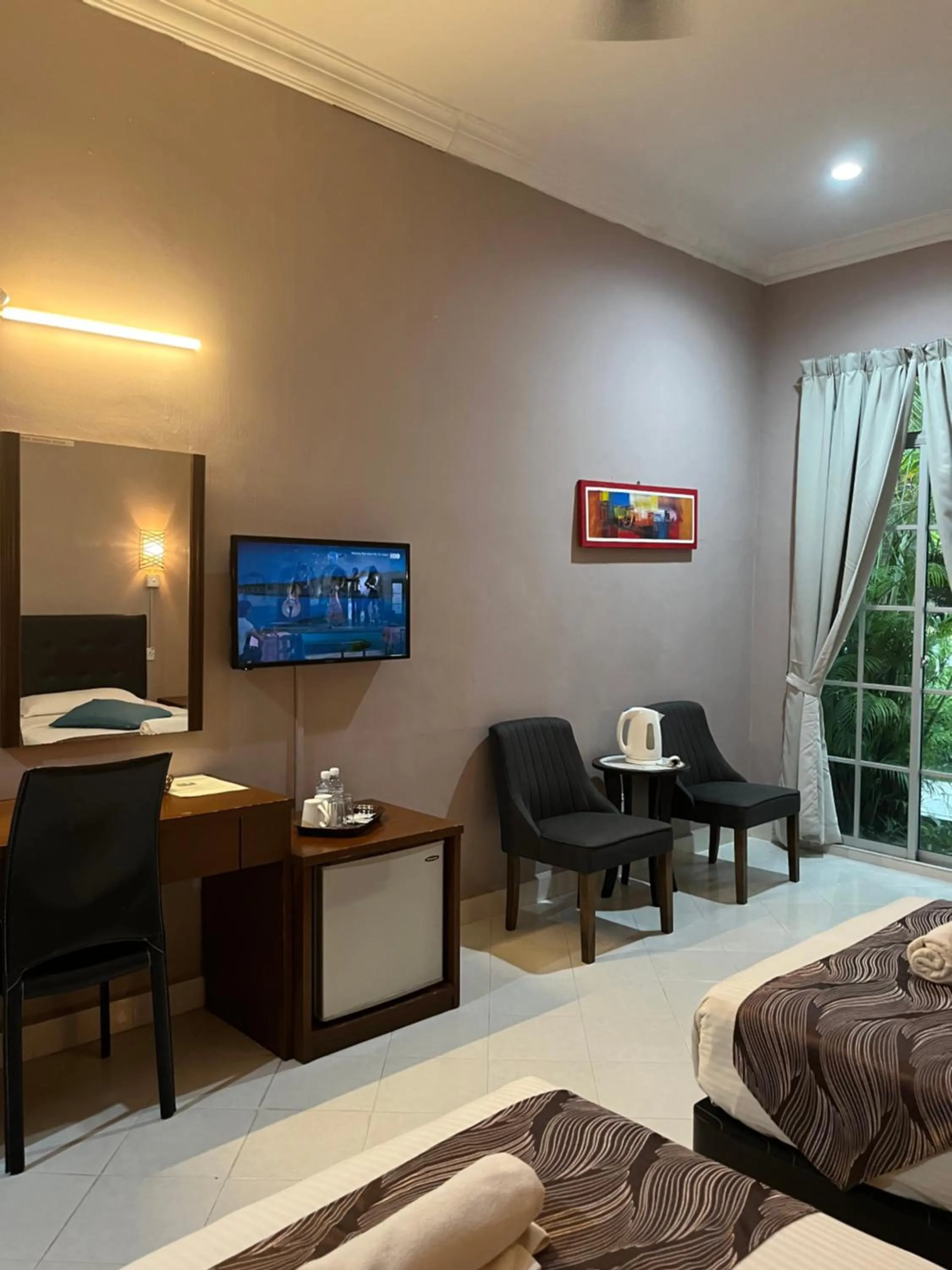 TV and multimedia in White Lodge