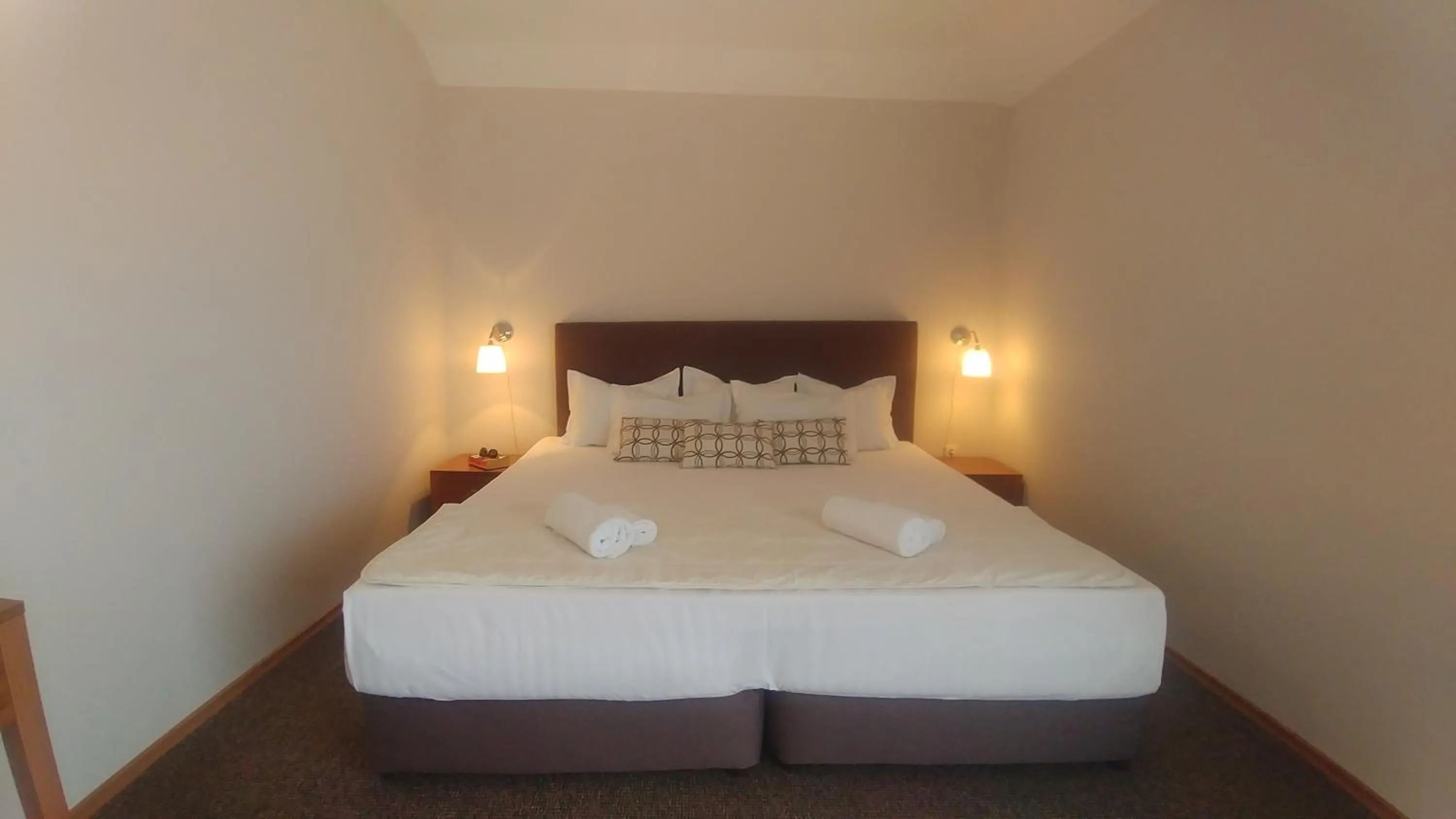 Bedroom, Bed in Family Hotel Muses