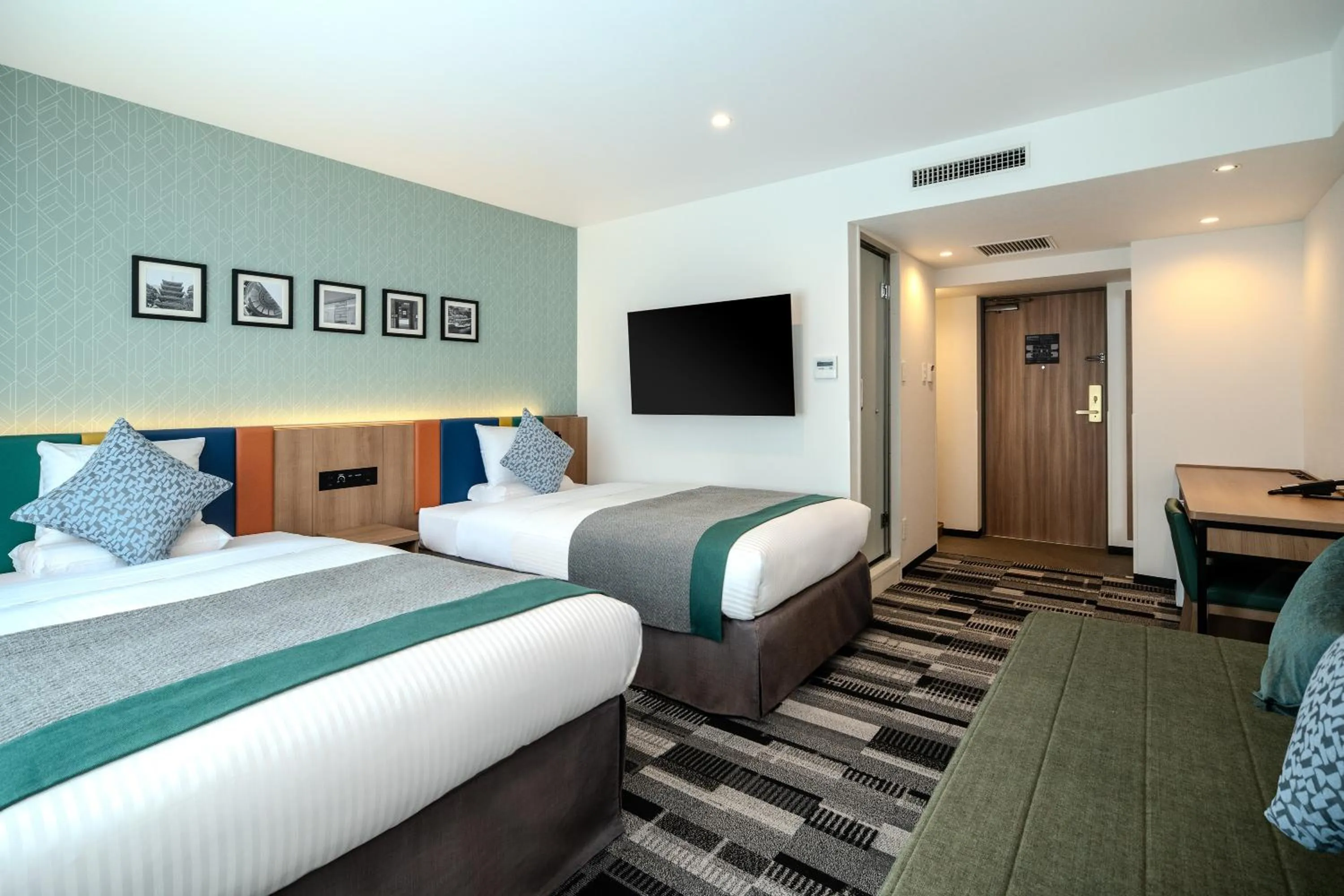 Bed in HOTEL MYSTAYS Fukuoka Tenjin Minami