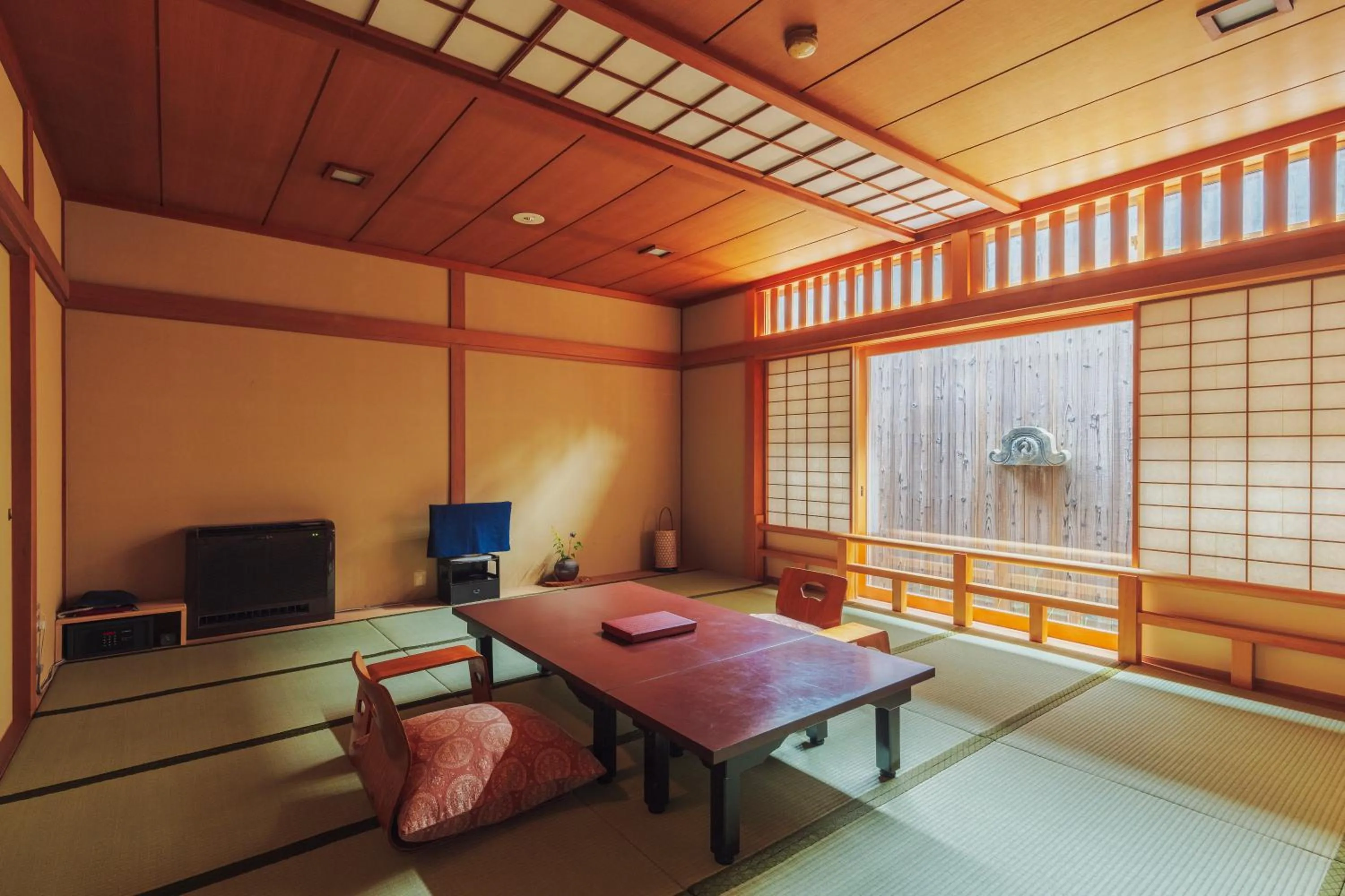 Living room in Ryokan Motonago