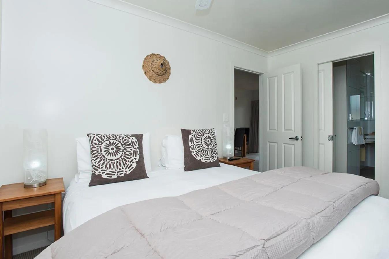 Bed in AhiKaa Gisborne Motel